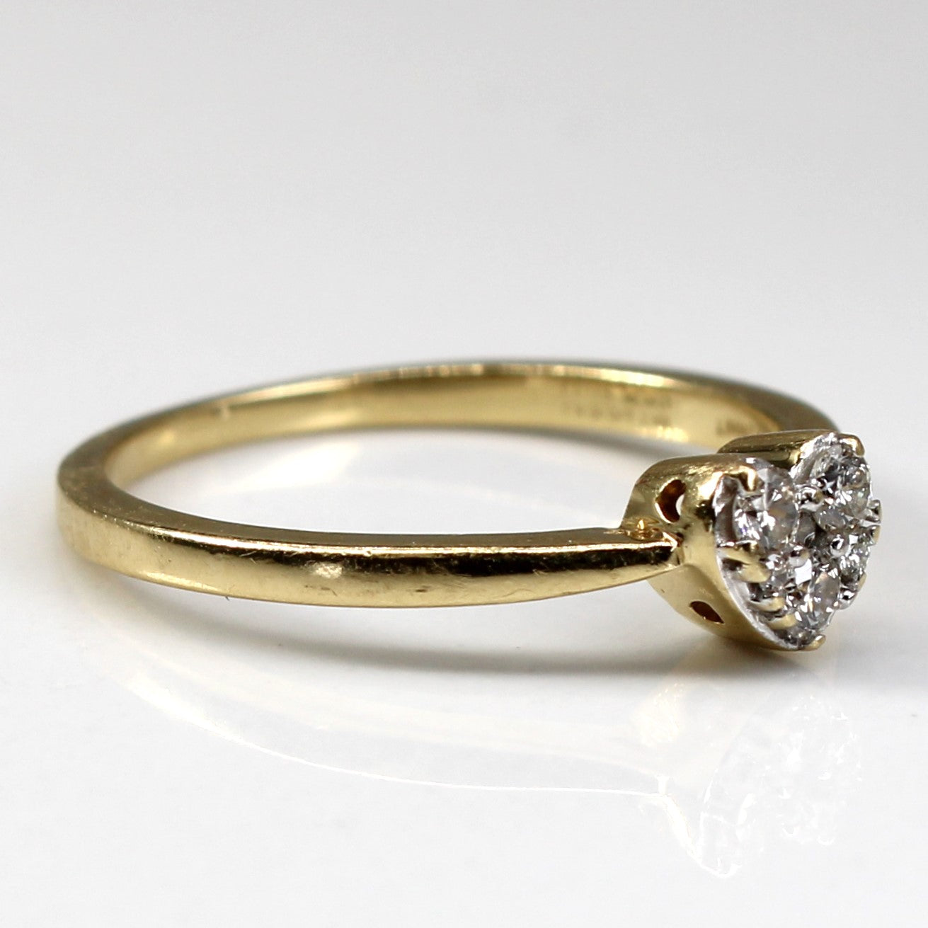 Heart Design Cluster Diamond Ring | 0.12ctw | SZ 5.25 |
