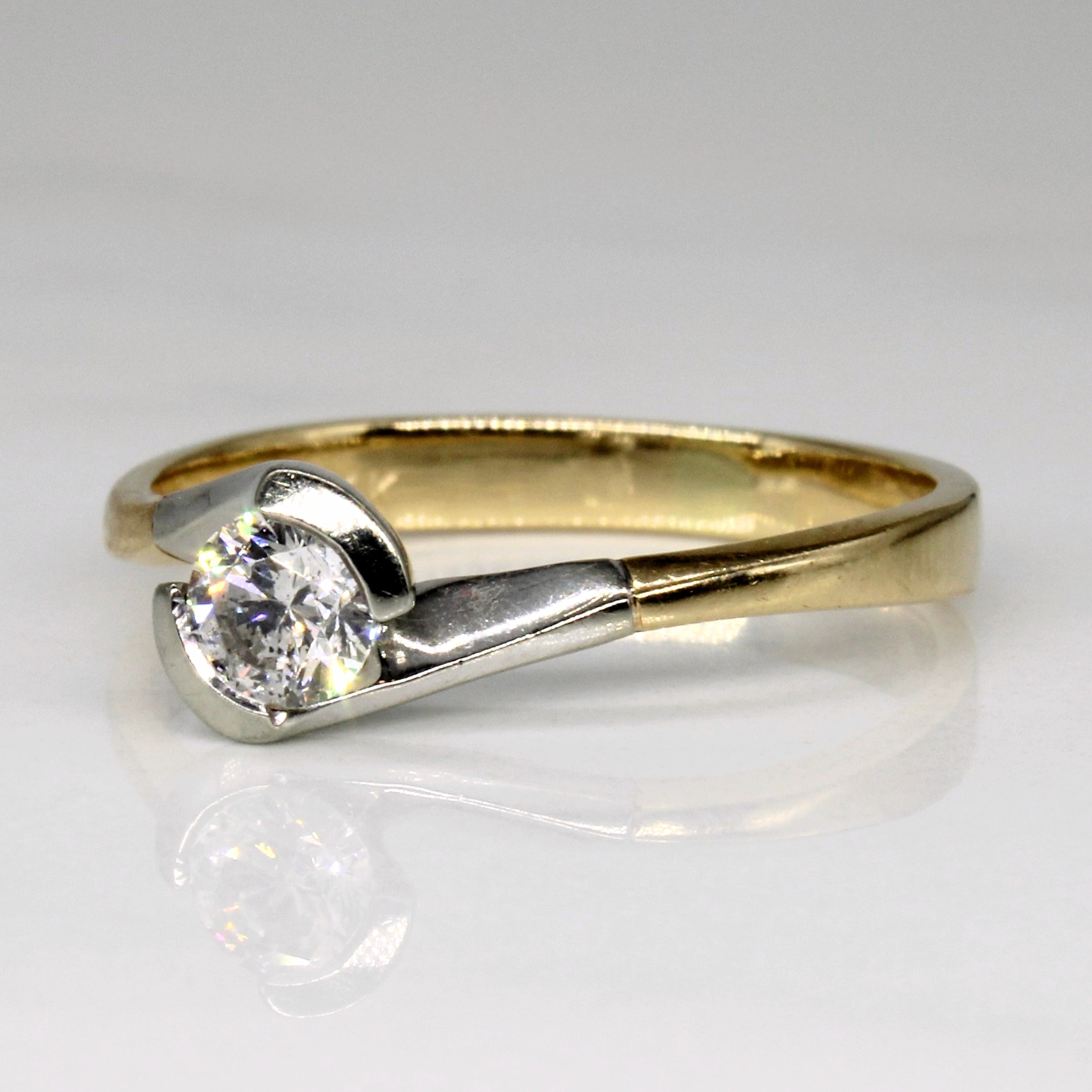 Cross Over Diamond Engagement Ring | 0.33ct | SZ 7.75 |