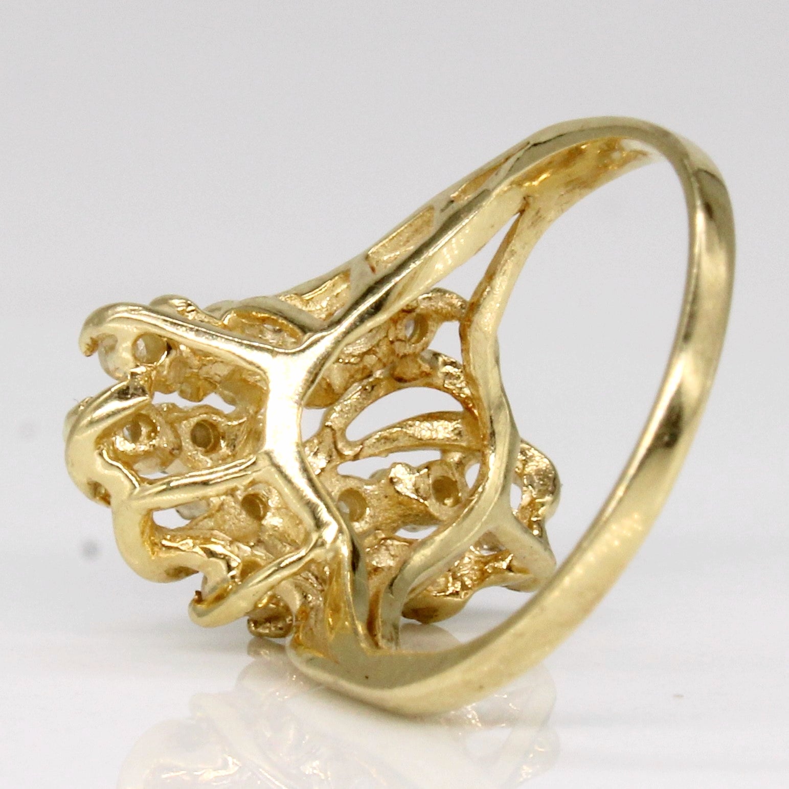 Ornate Diamond Ring | 0.18ctw | SZ 2.25 |