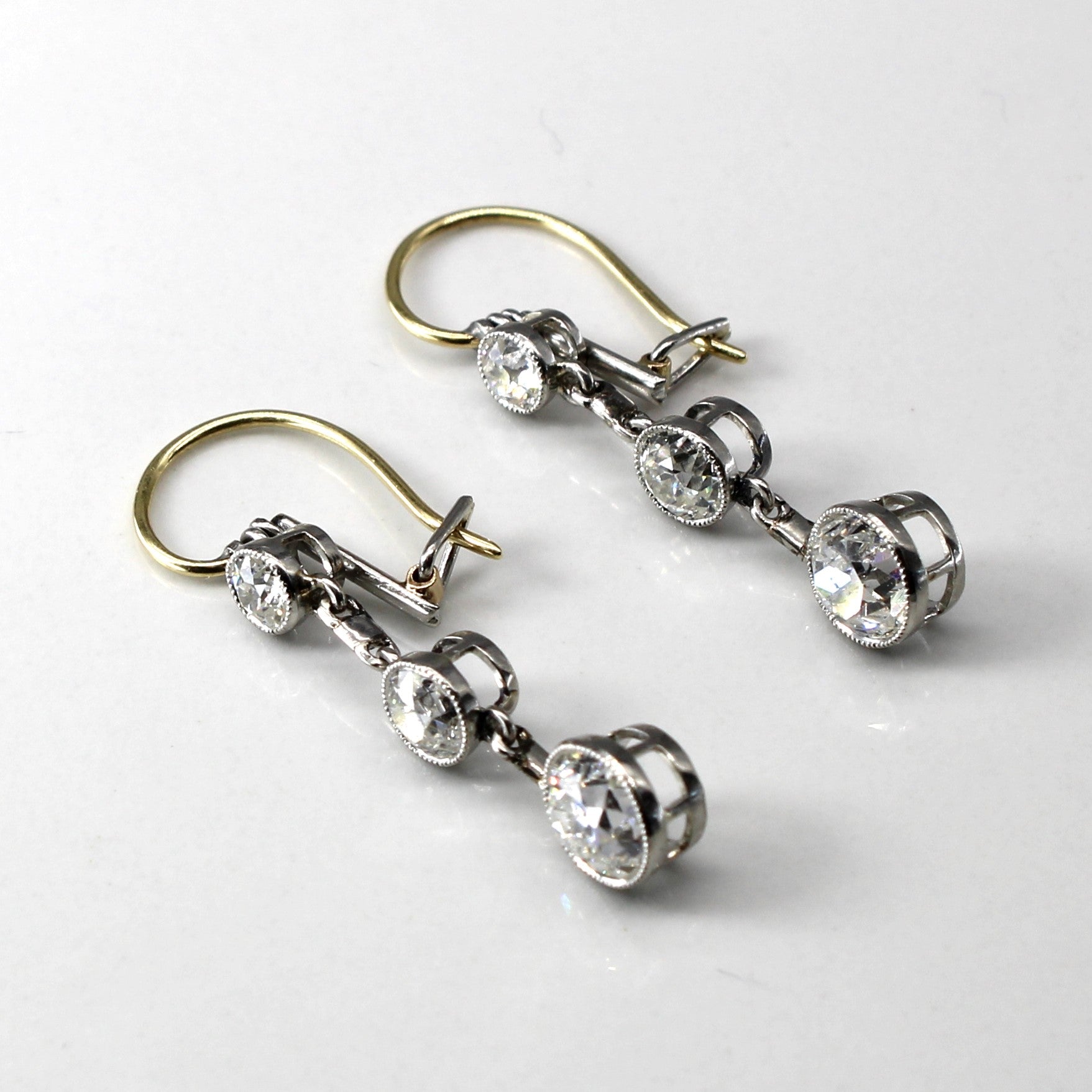 Boucles d'oreilles pendantes en diamants | 2,36 ct au total SI1/SI2 G/H/I |