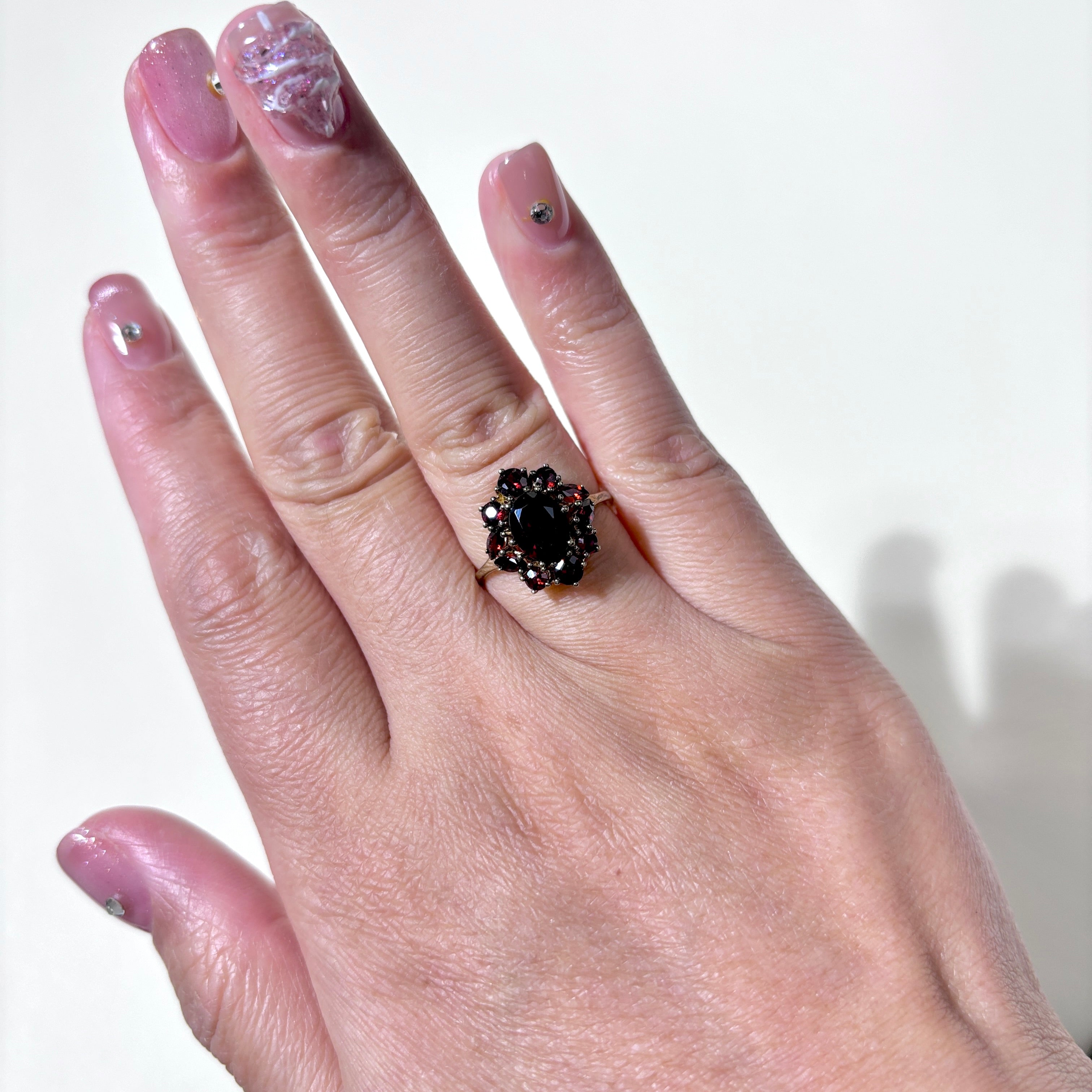 8K Yellow Gold Garnet Cluster Ring | 2.28ctw | SZ 6.25 |