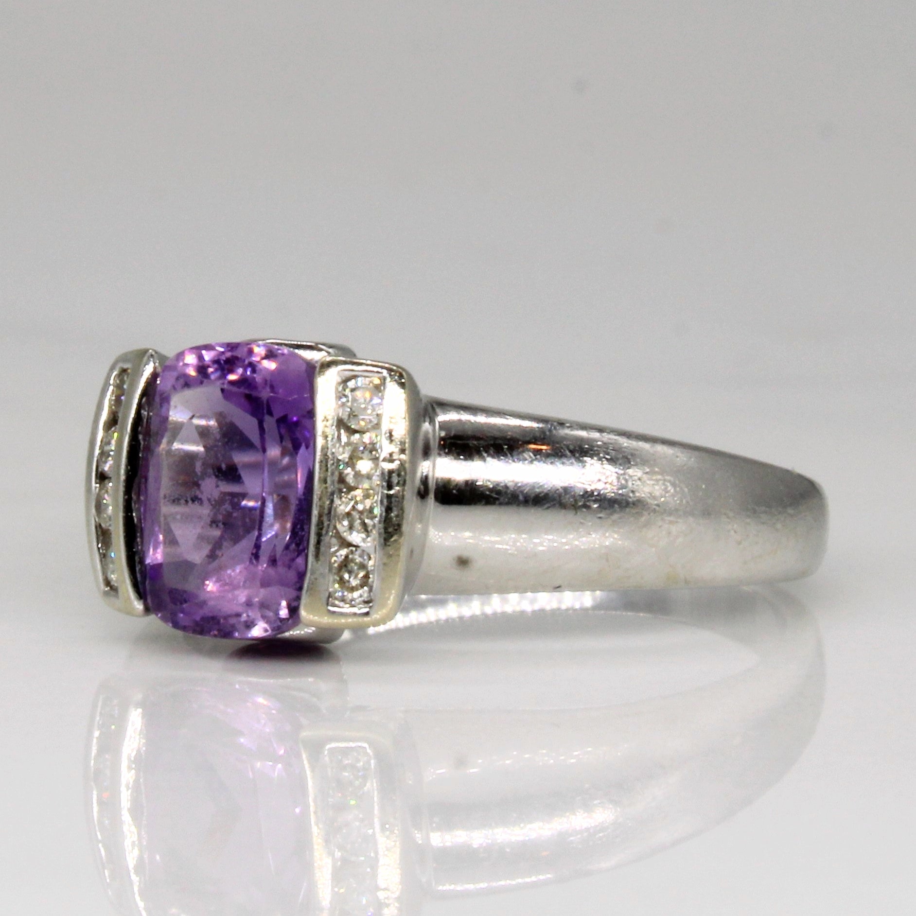 Amethyst & Diamond Cocktail Ring | 1.25ctw, 0.08ctw | SZ 6.5 |