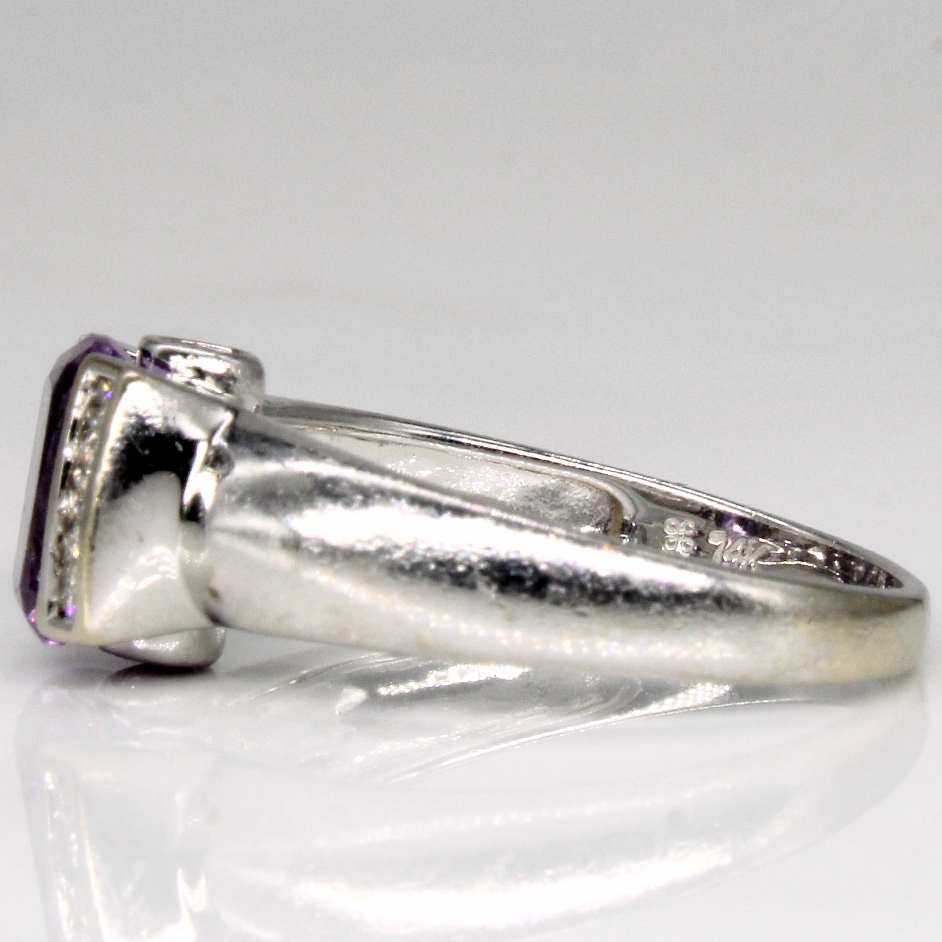 Amethyst & Diamond Cocktail Ring | 1.25ctw, 0.08ctw | SZ 6.5 |