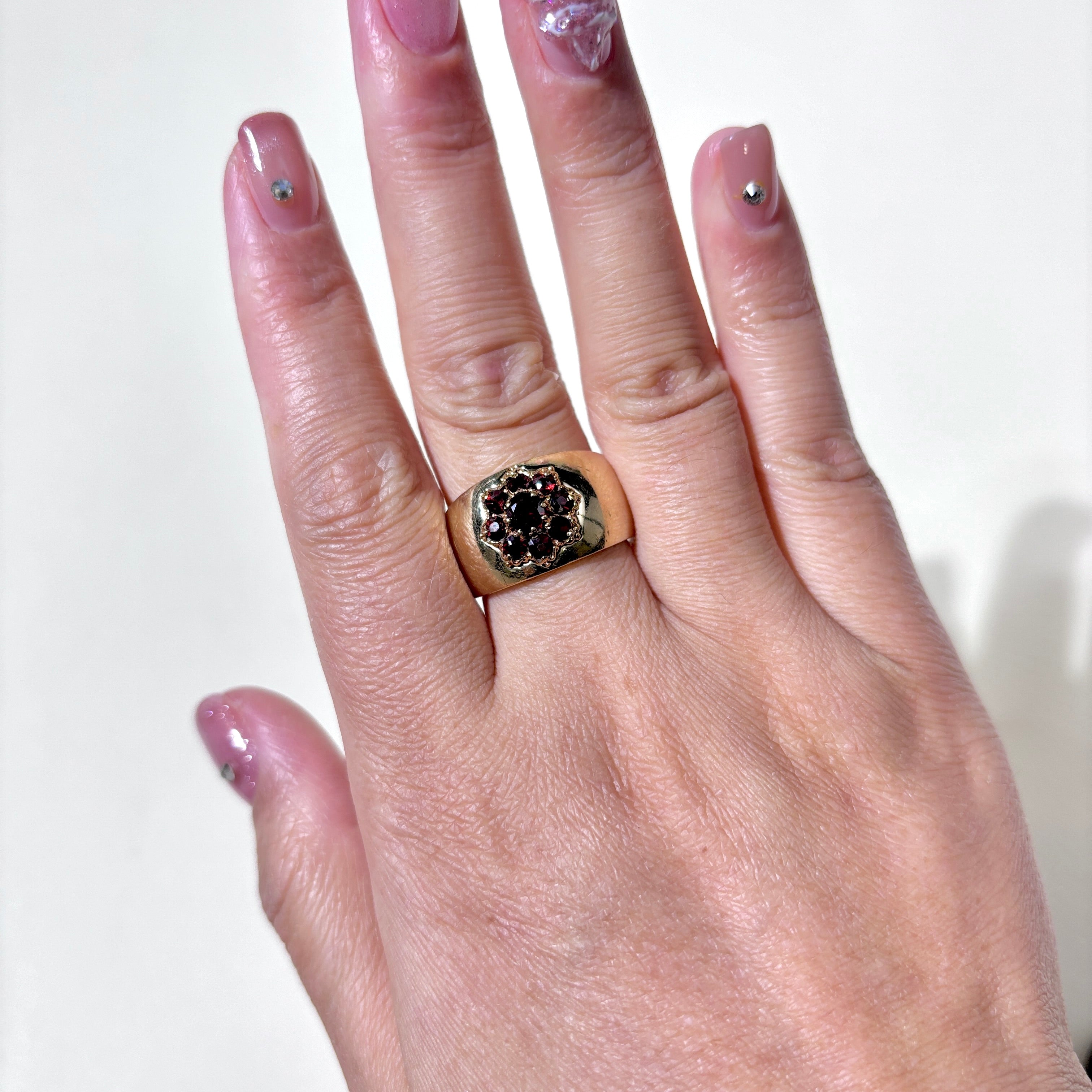 14K Yellow Gold Garnet Band | 1.02ctw | SZ 8.75 |