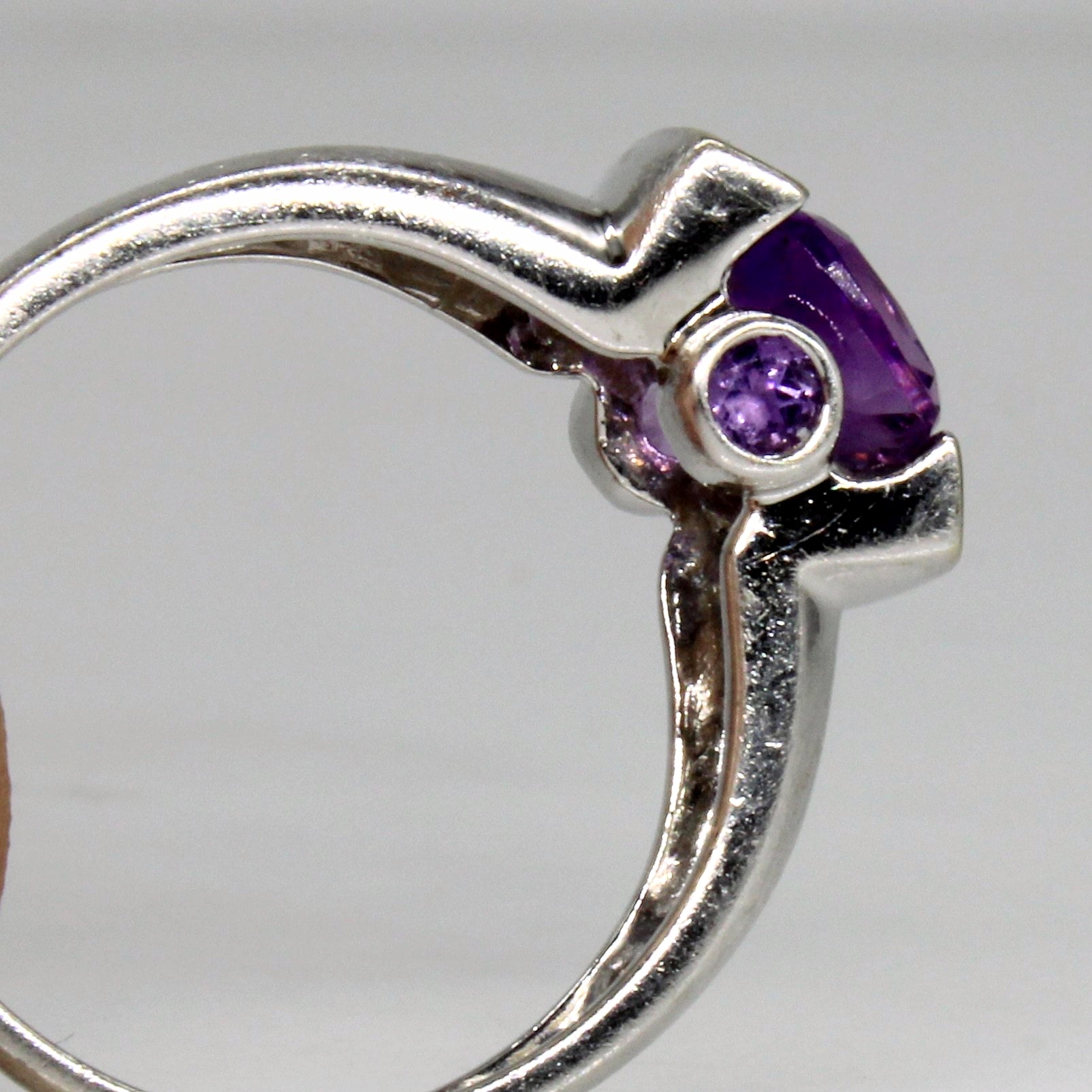 Amethyst & Diamond Cocktail Ring | 1.25ctw, 0.08ctw | SZ 6.5 |