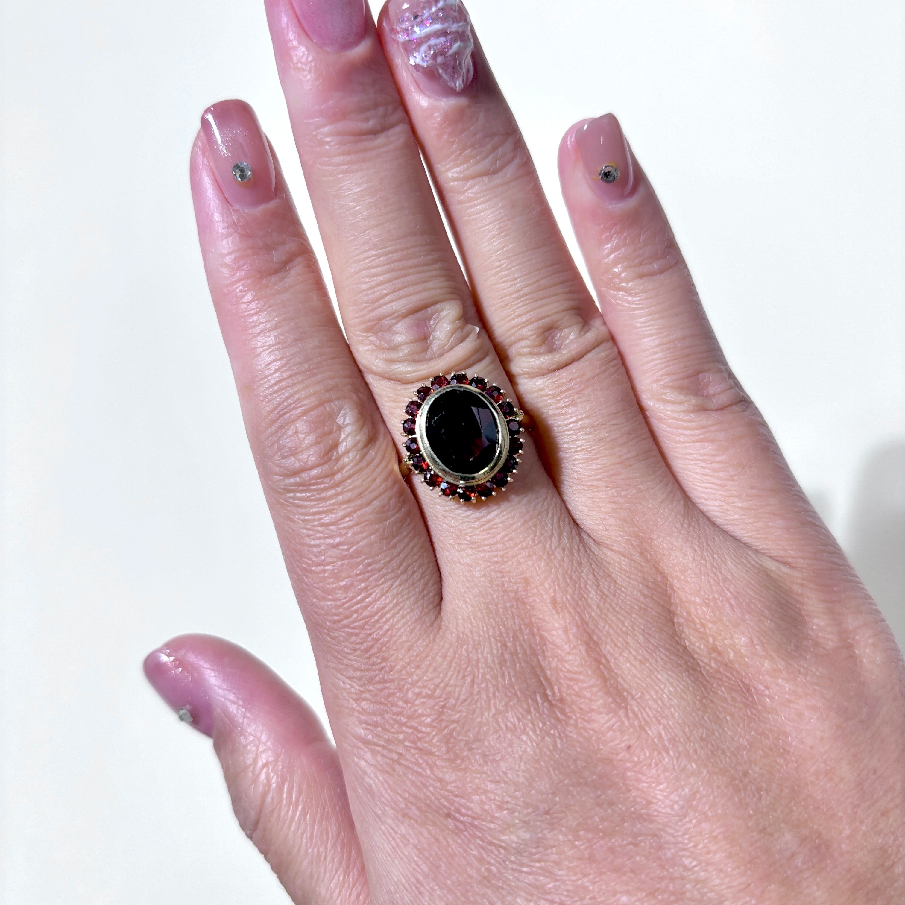 14K Yellow Gold Garnet Ring | 4.57ctw | SZ 8.5 |