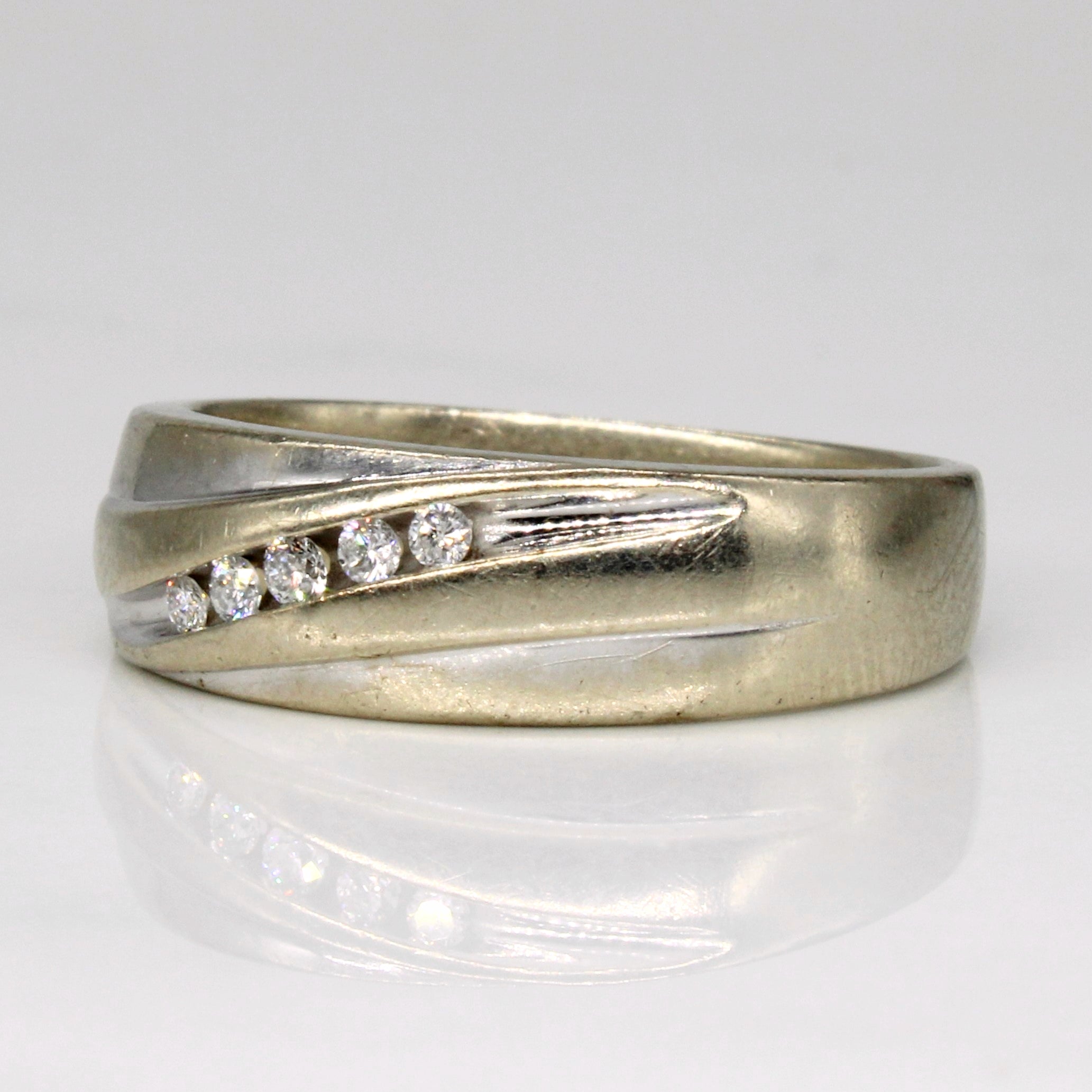 Channel Set Diamond Ring | 0.12ctw | SZ 10 |