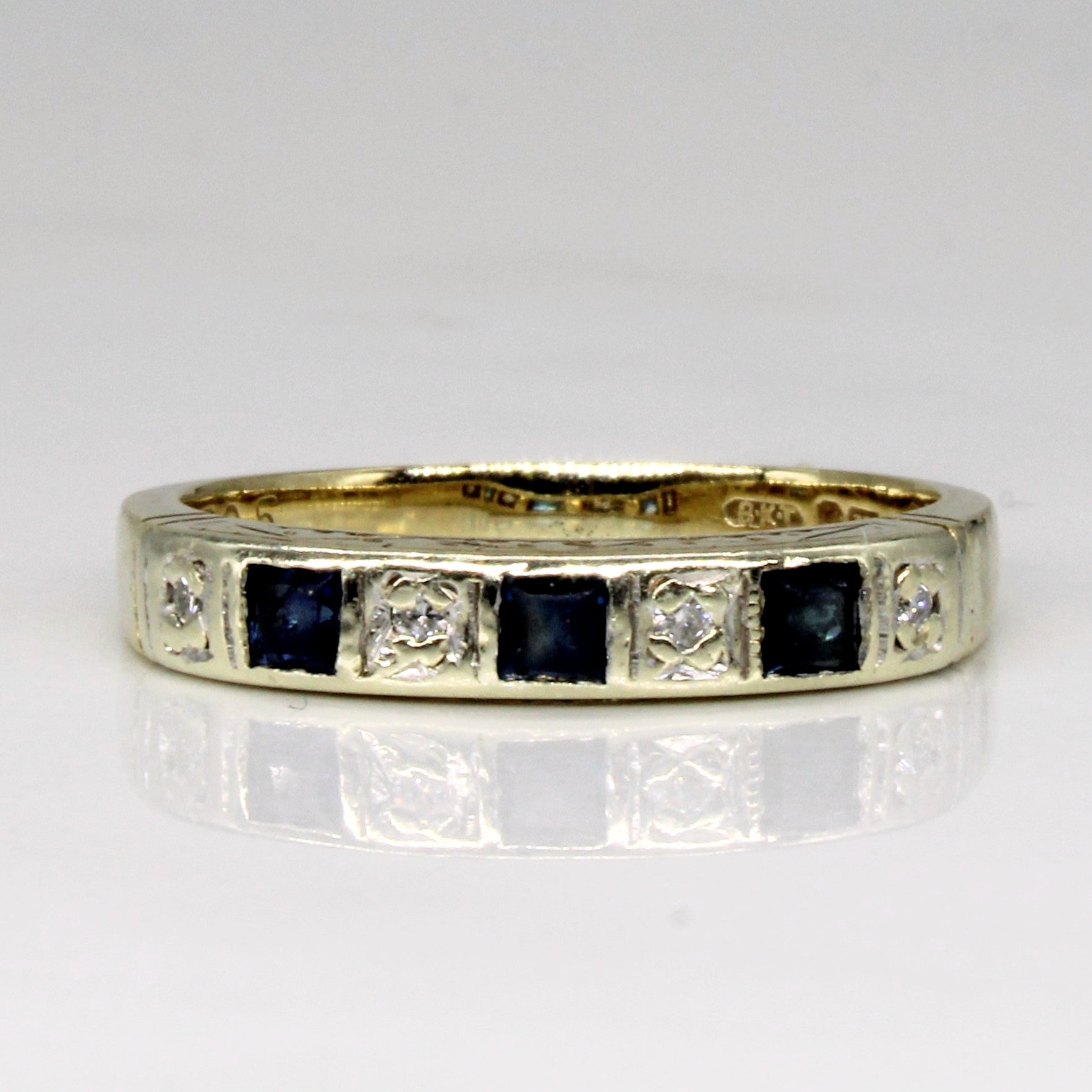 1988 London Sapphire & Diamond Ring | 0.15ctw, 0.02ctw | SZ 6 |