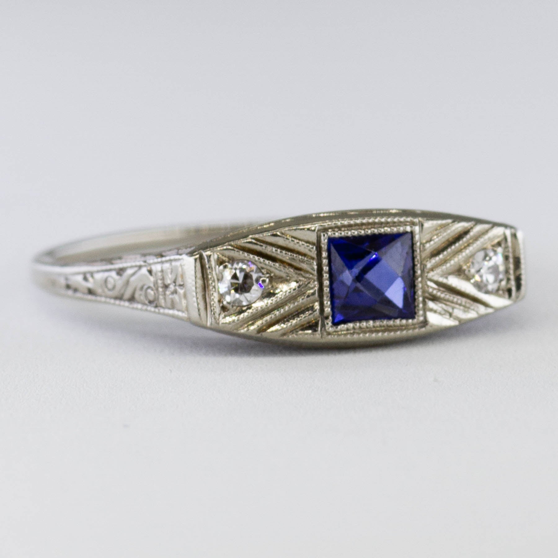 Art Deco Synthetic Sapphire & Diamond Ring | 0.23ct, 0.06ctw | SZ 7.25 |