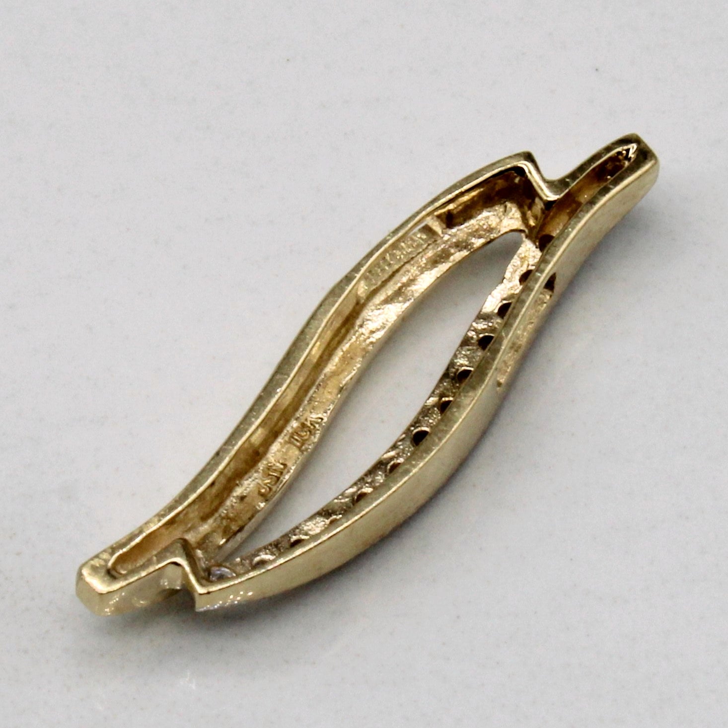 Diamond Pendant | 0.08ctw |