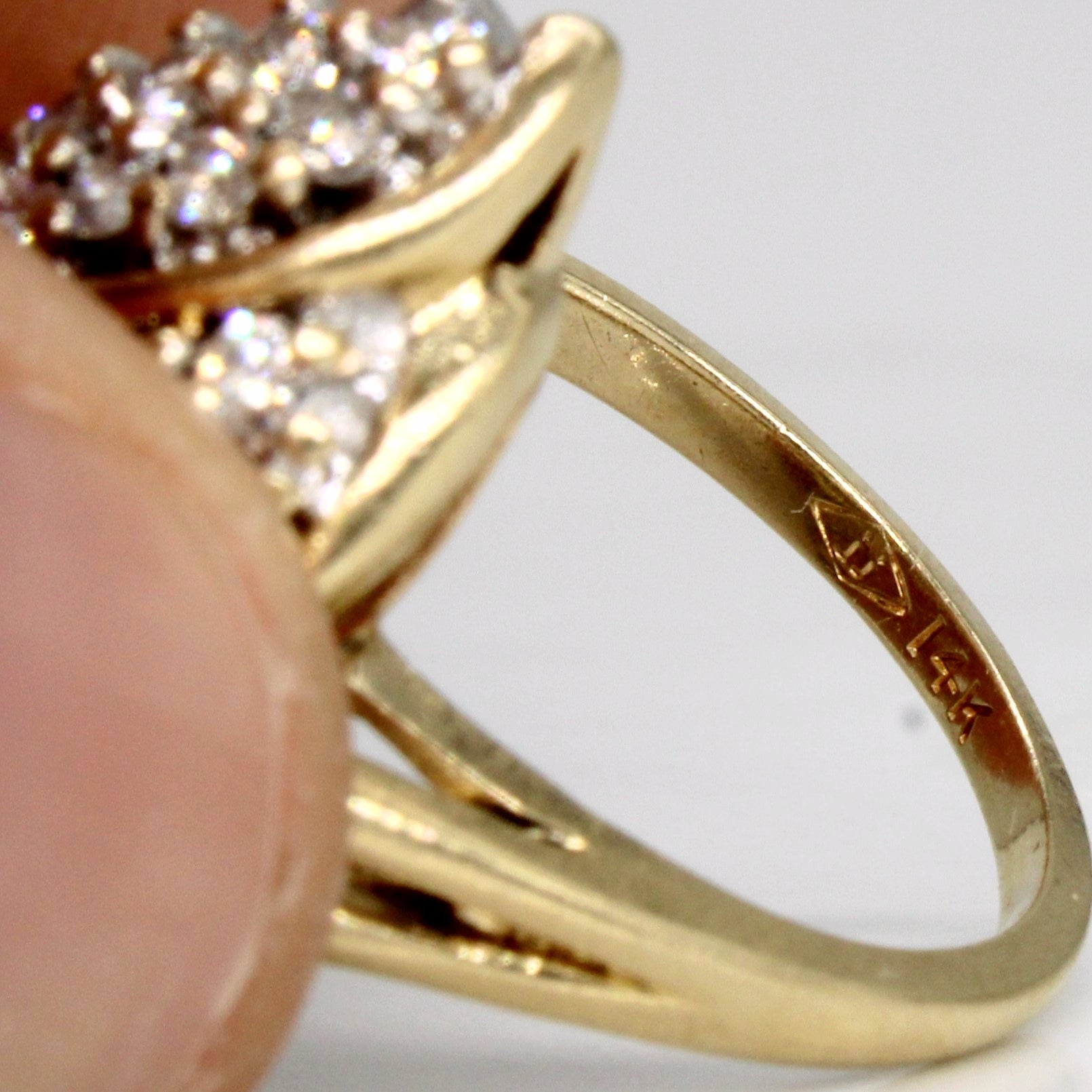 Diamond Cocktail Ring | 1.30ctw | SZ 7 |