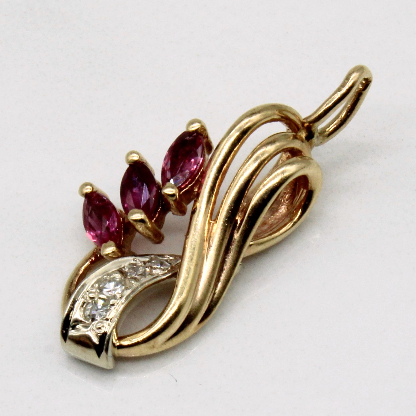 Ruby & Diamond Pendant | 0.24ctw, 0.04ctw |