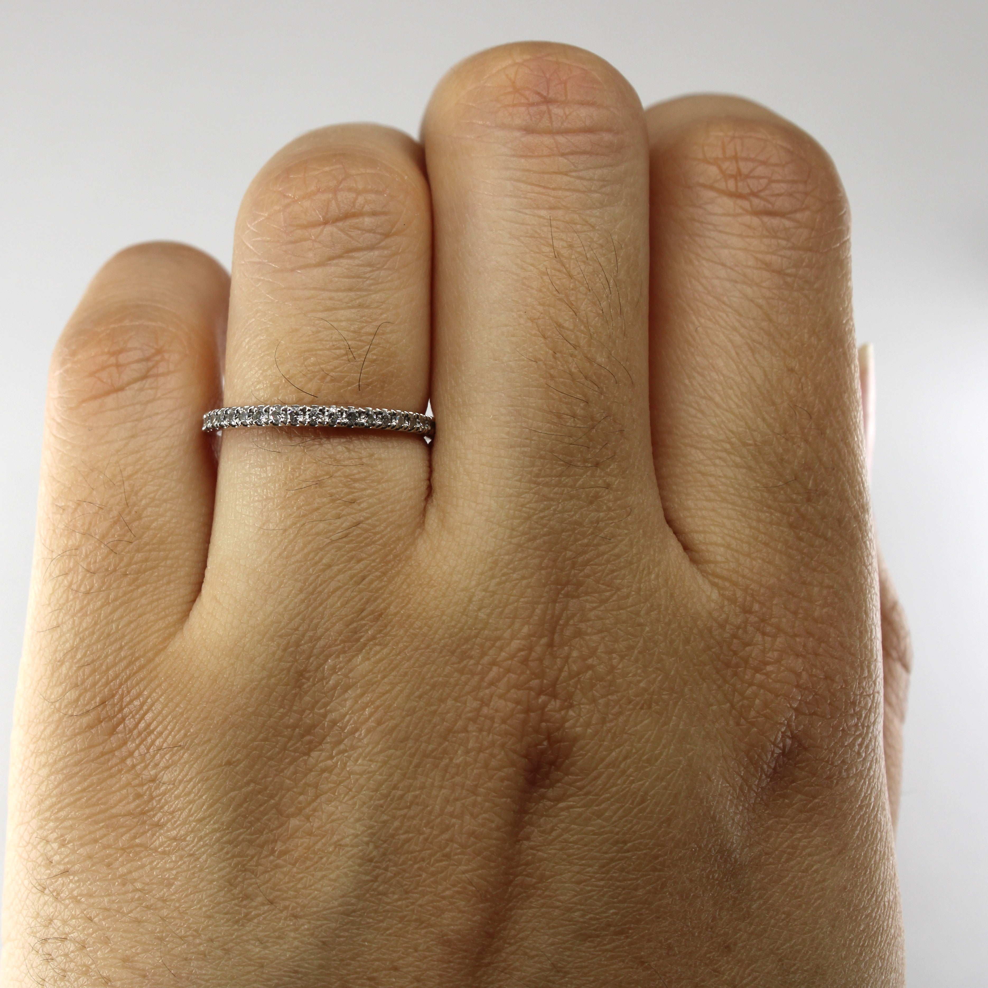 Bague demi-éternité sertie de diamants pavés | 0,20 ct | Taille 5,75 |