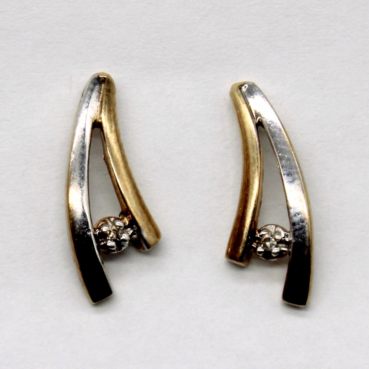 Diamond Earrings | 0.01ctw |