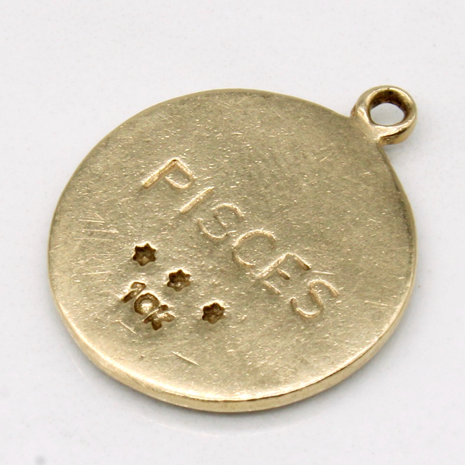 10k Yellow Gold Pisces Charm