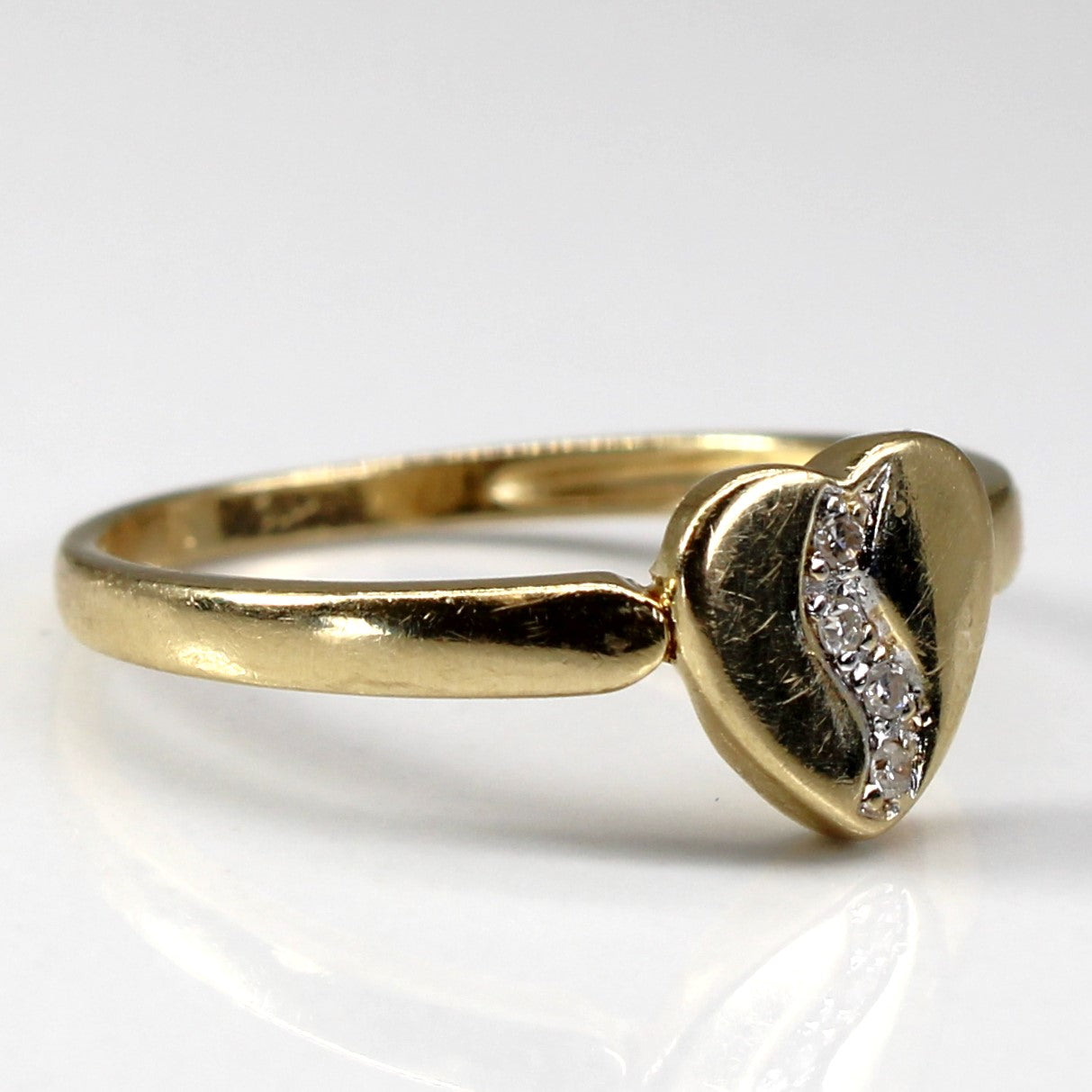 Diamond Heart Design Ring | 0.03ct | SZ 6 |