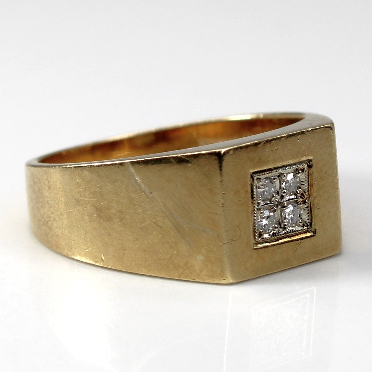 Cluster Diamond Signet Ring | 0.04ctw | SZ 7.5 |