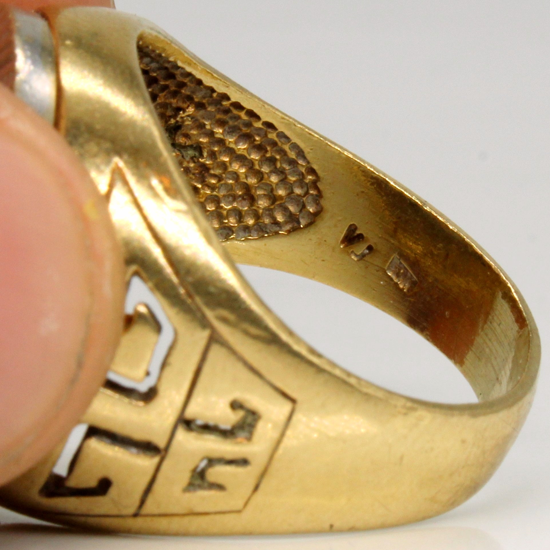 Two Tone 10k Gold and Onyx Medusa Head Signet Ring | SZ 10.75 |