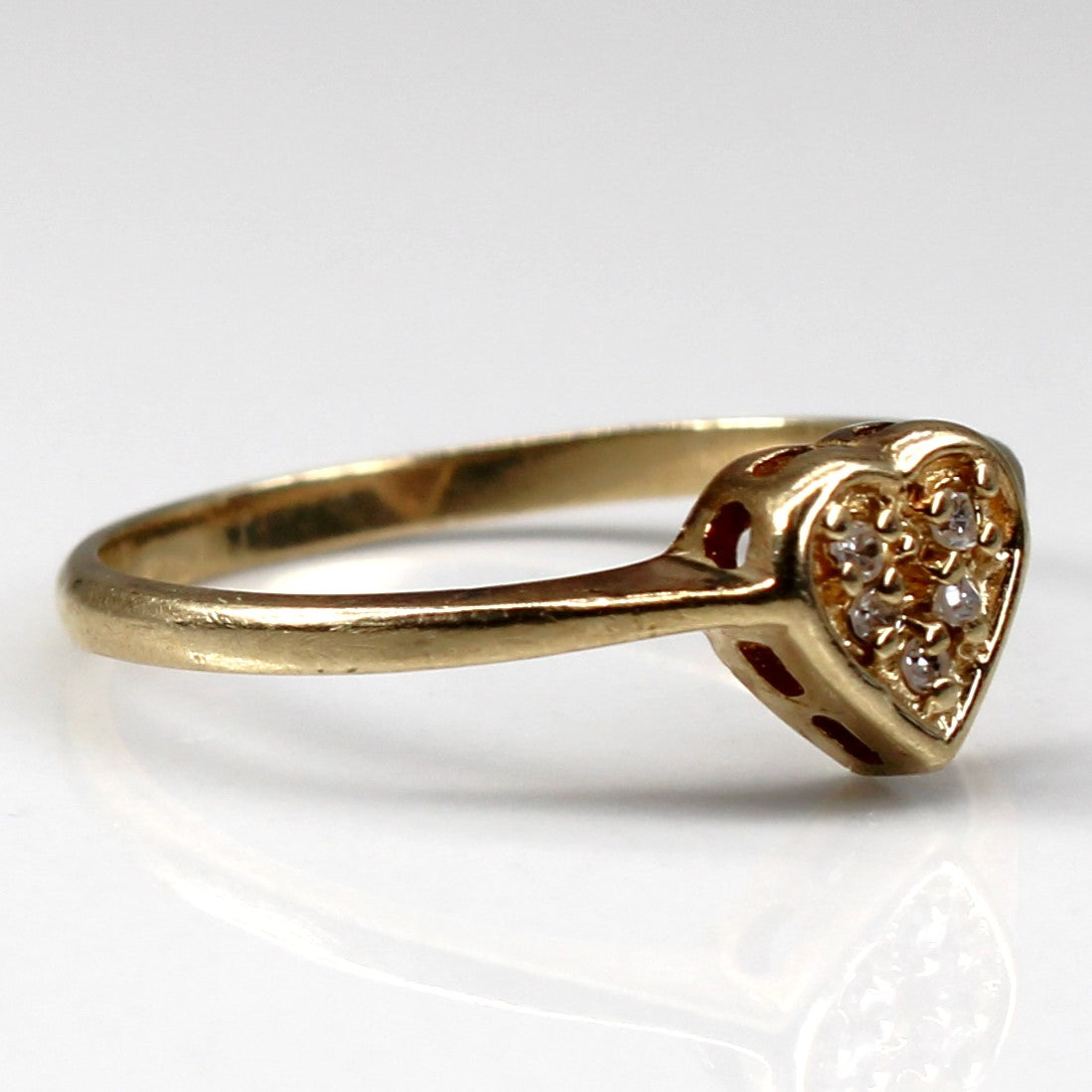 Cluster Diamond Heart Ring | 0.03ctw | SZ 6.75 |