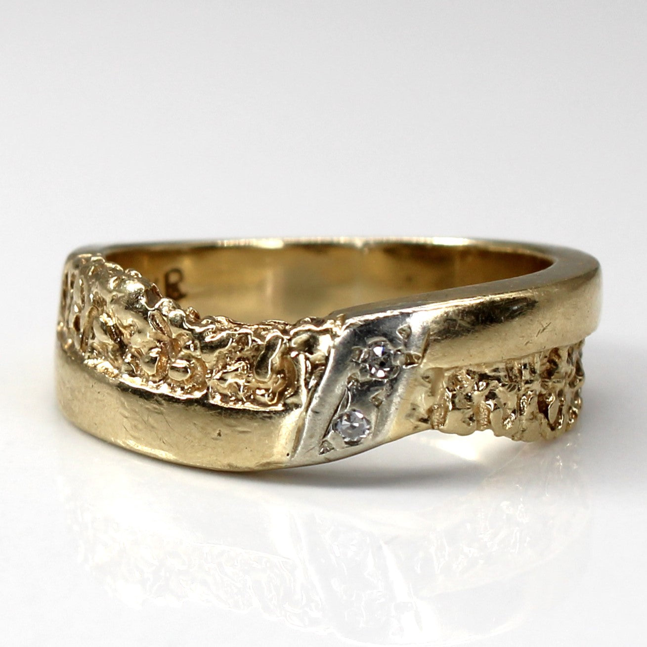 Grainy Texture Diamond Band | 0.02ctw | SZ 7 |