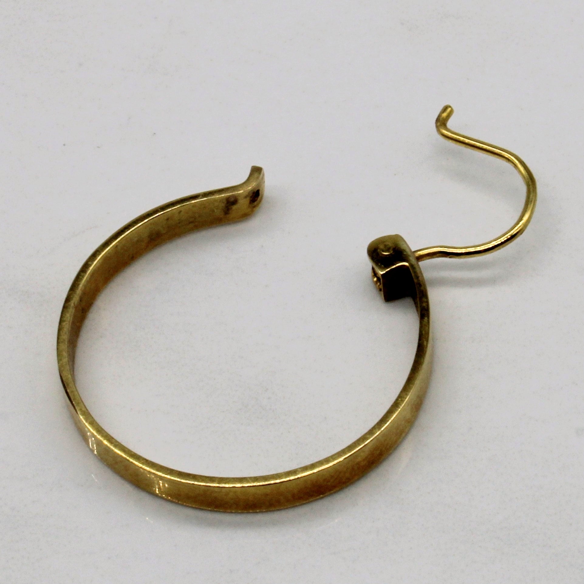 18k Yellow Gold Hoop Earrings