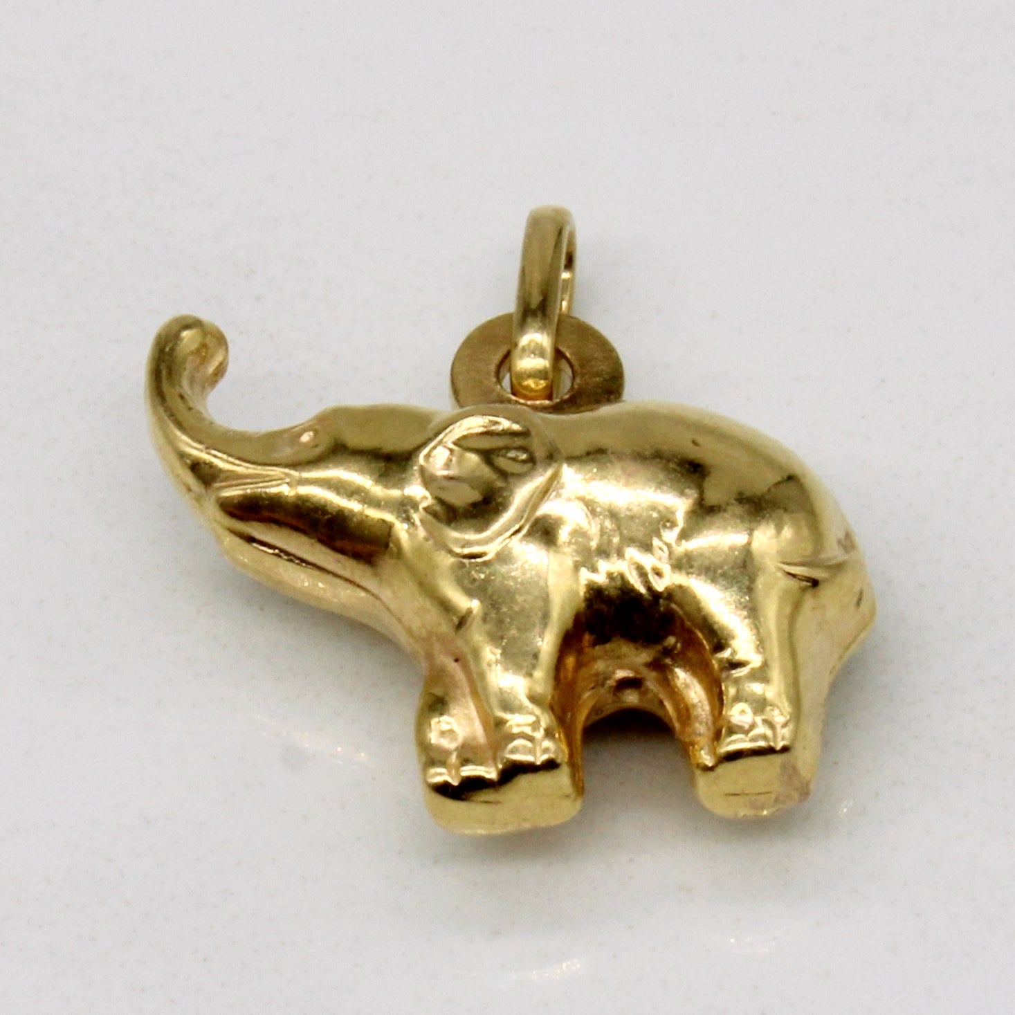 18k Yellow Gold Elephant Charm