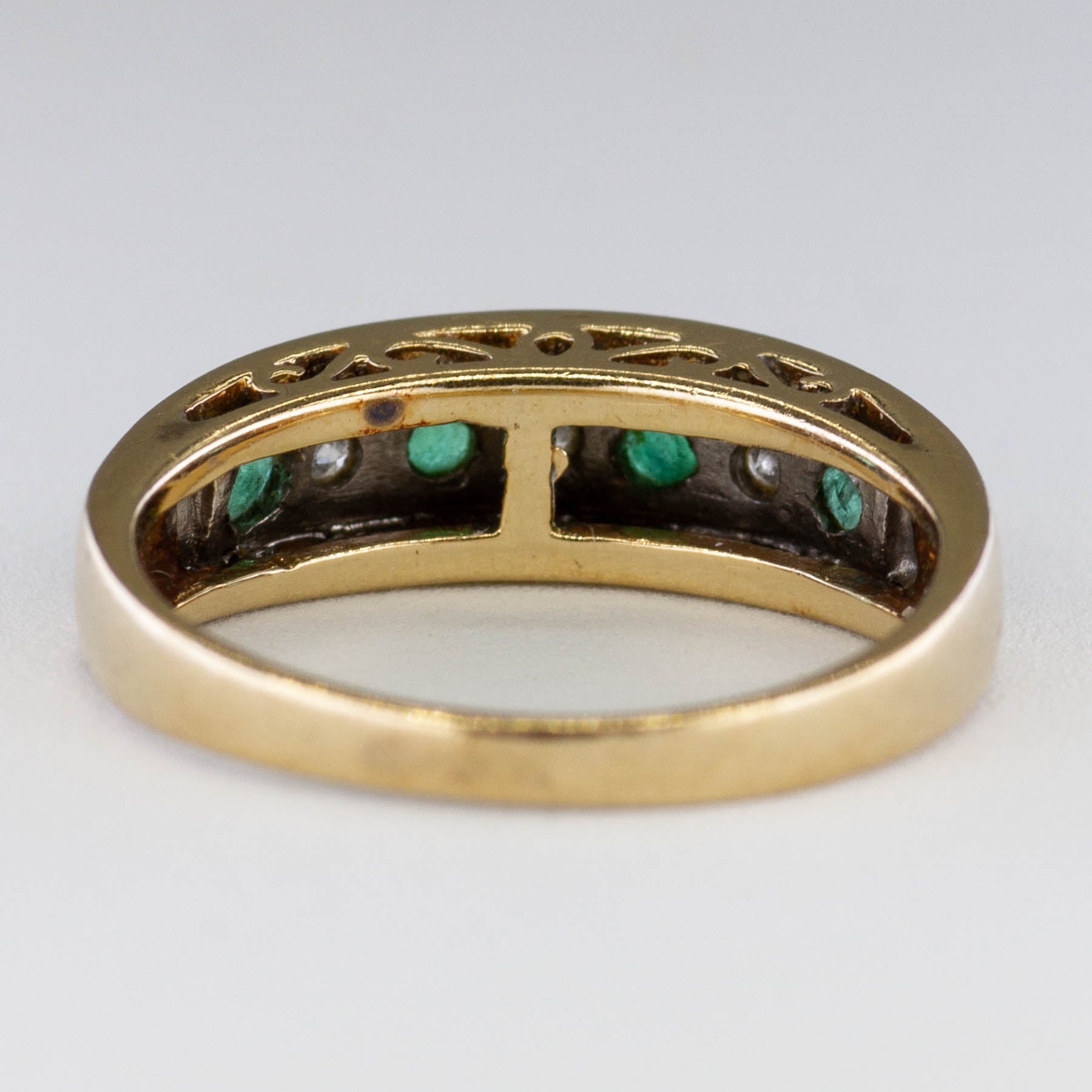 Alternating Diamond & Emerald Band | 0.09ctw, 0.15ctw | SZ 5.75 |