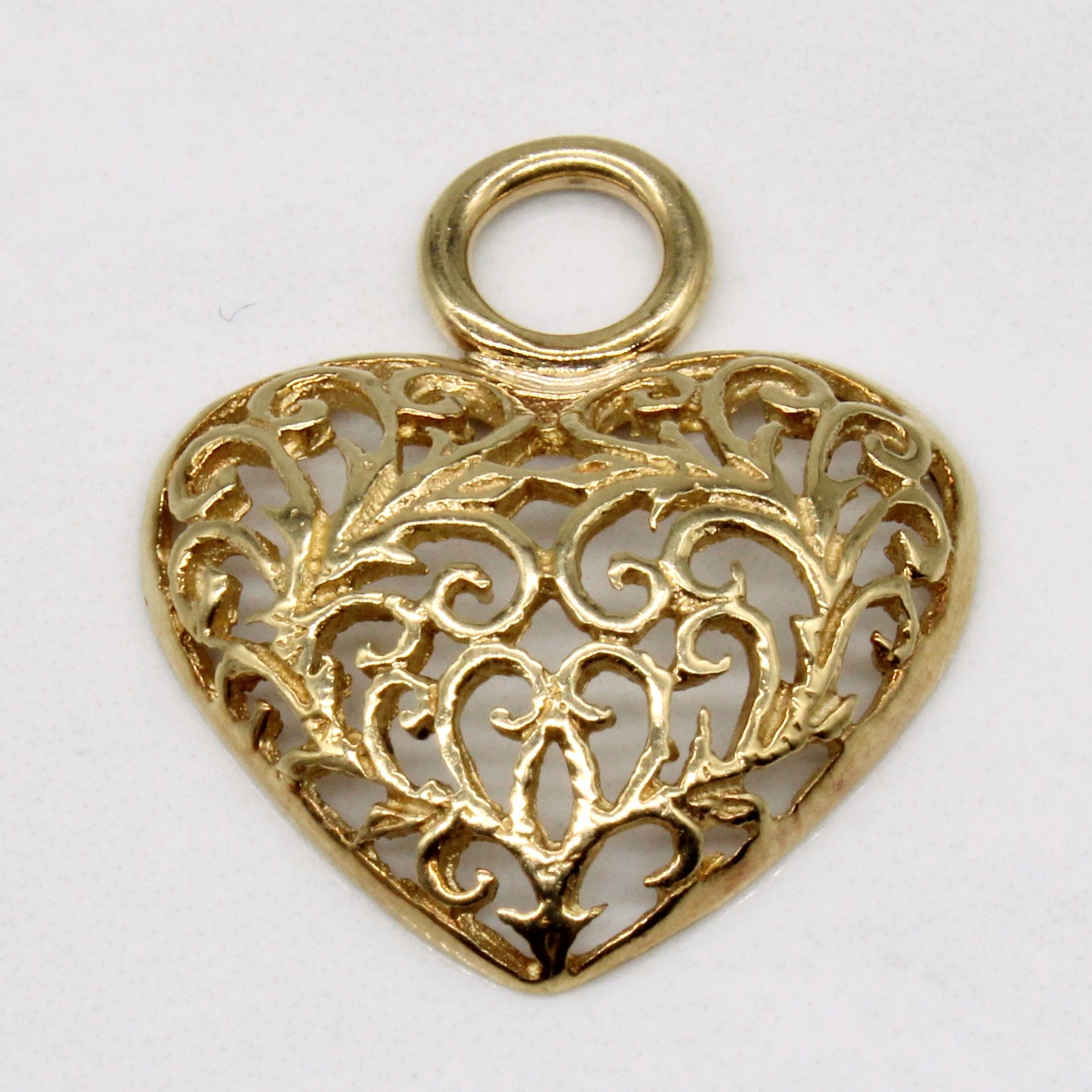9k Yellow Gold Lattice Heart Pendant