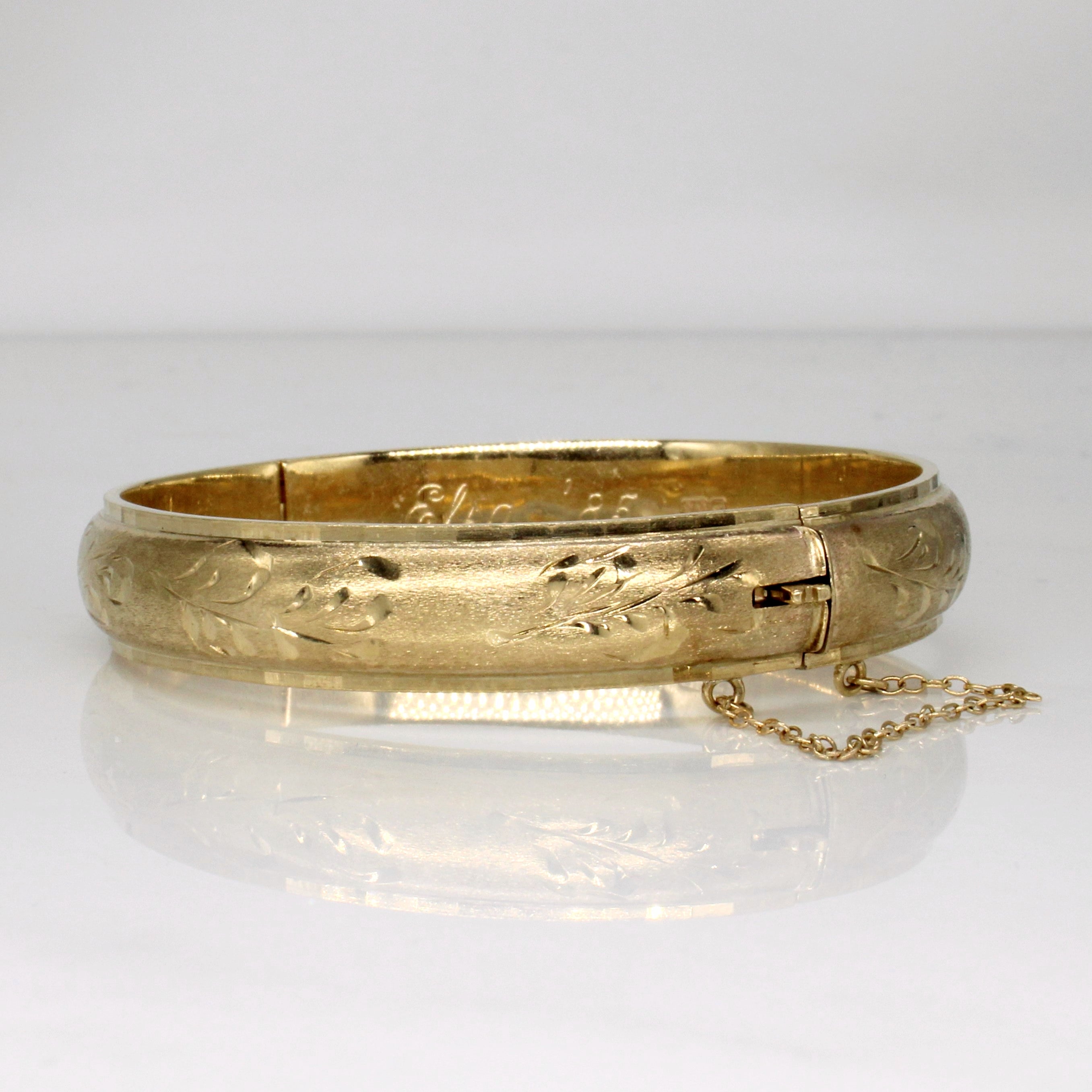 1976 Birmingham 9k Yellow Gold Engraved Bangle | 7" |