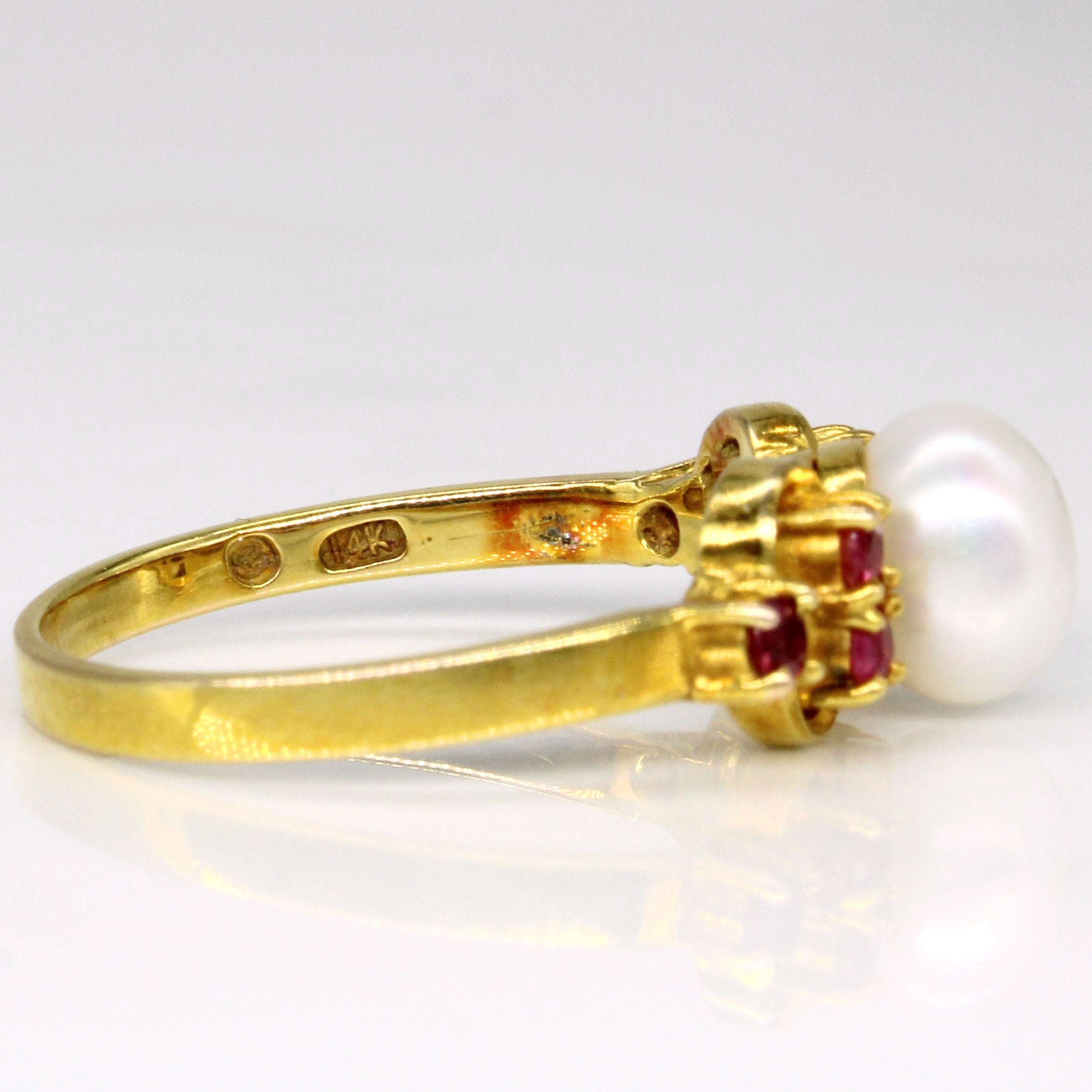 Pearl & Ruby Cocktail Ring | 0.21ctw | SZ 6.75 |