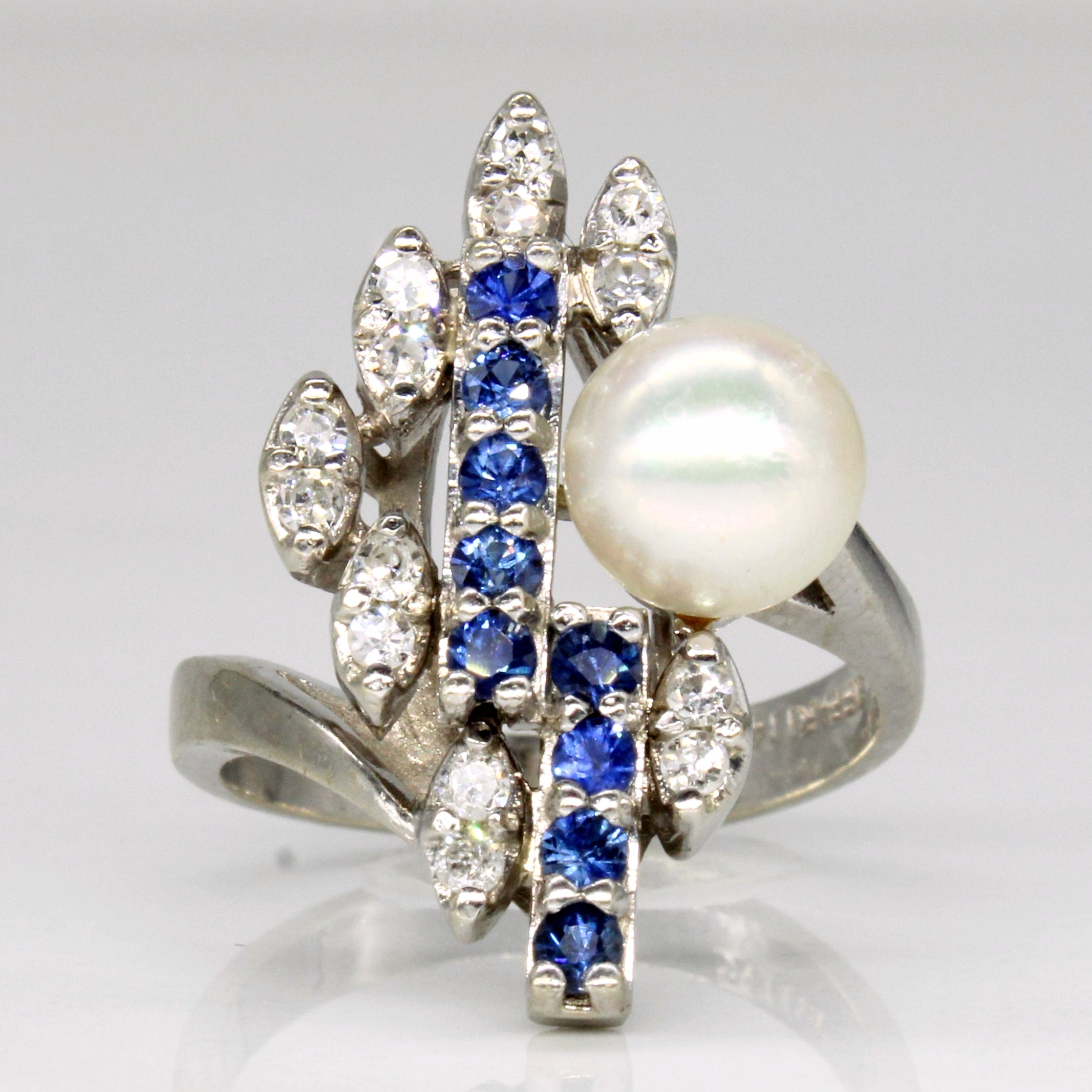 Sapphire, Pearl & Diamond Cocktail Ring | 0.32ctw, 0.18ctw | SZ 6.5 |