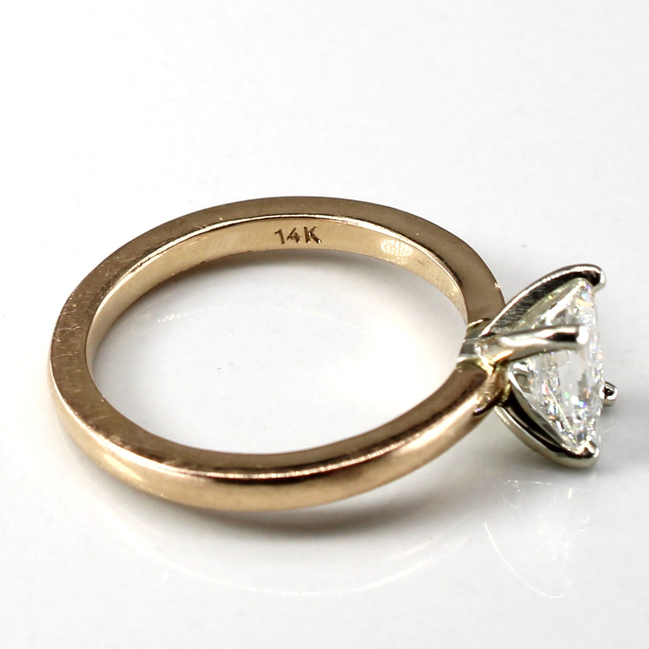 Solitaire Emerald Diamond Ring | 0.72ct VVS2 H | SZ 4.5 |