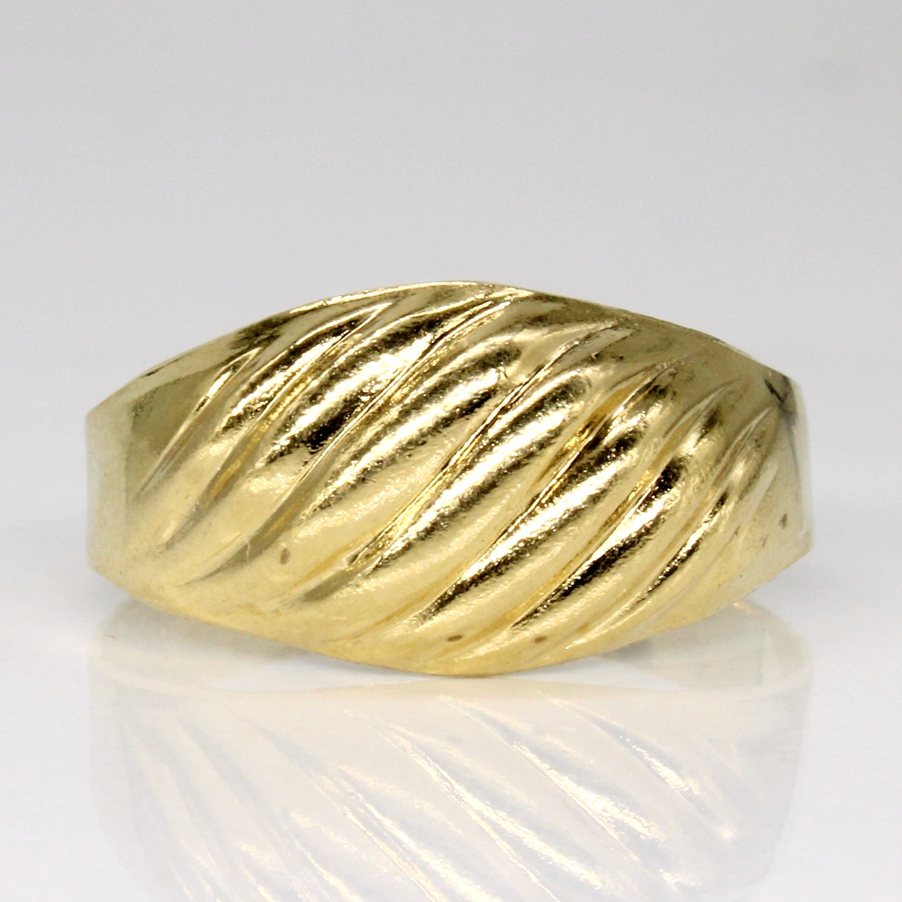 Italian 18k Yellow Gold Ring | SZ 8.5 |