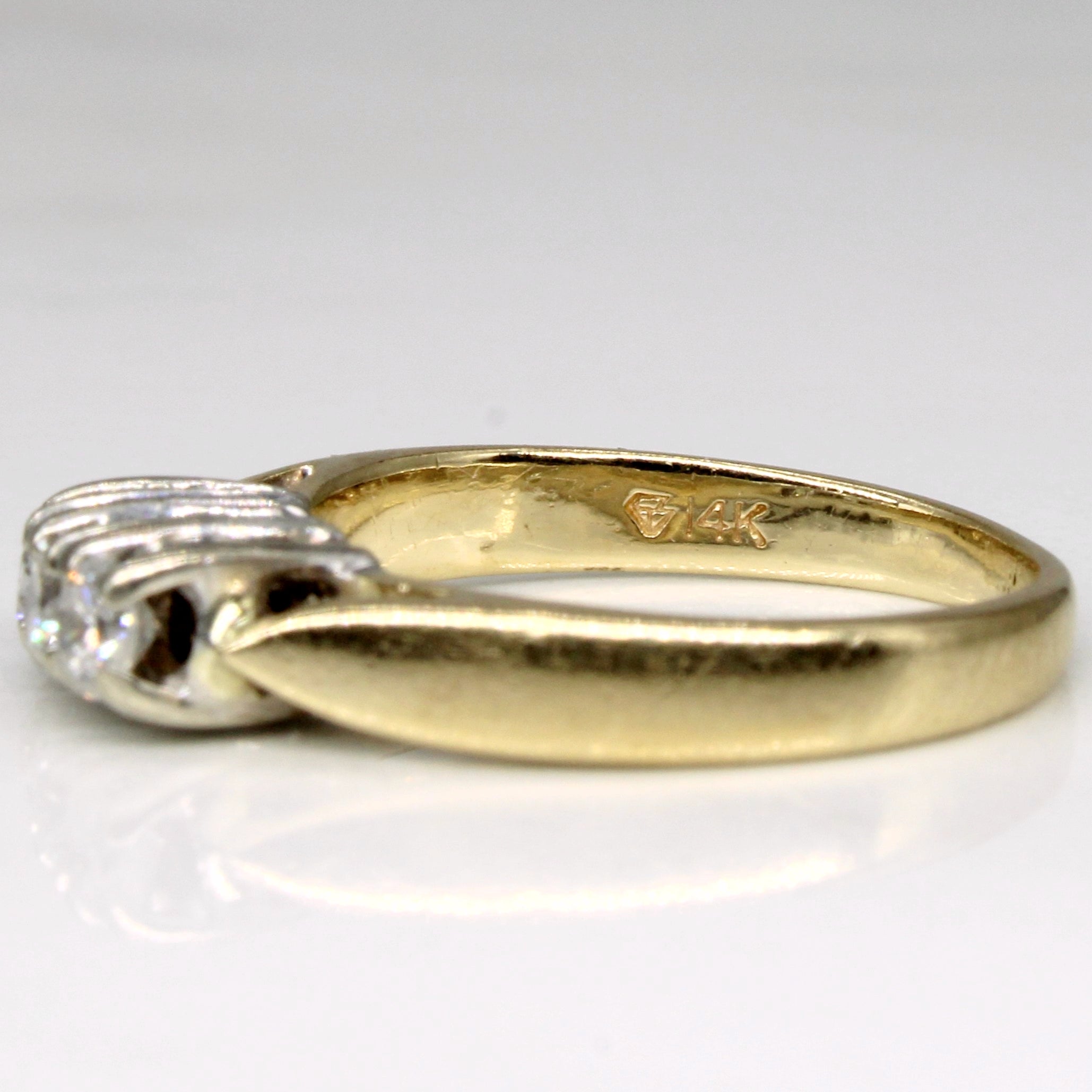Three Stone Diamond Ring | 0.25ctw | SZ 4 |