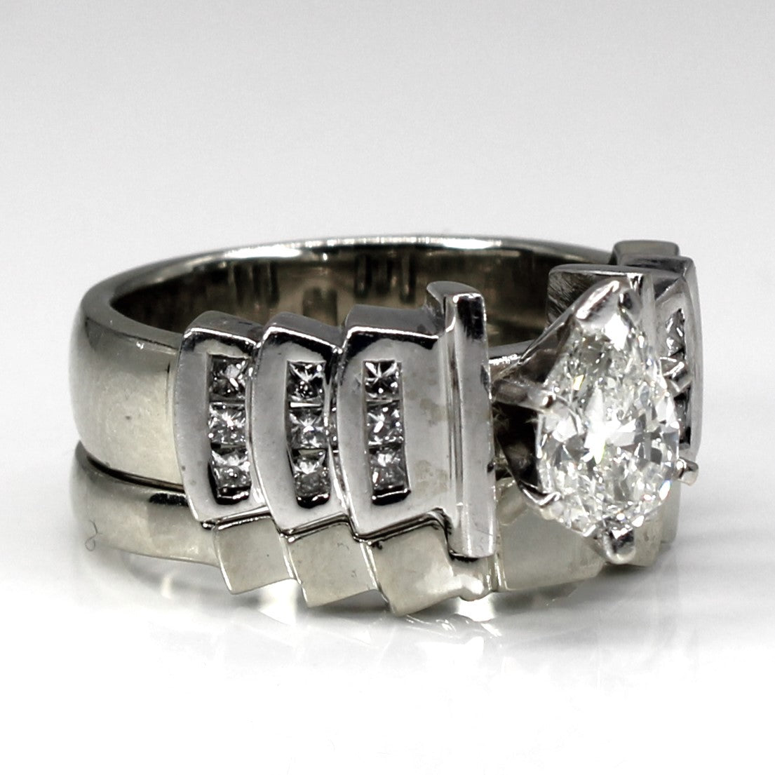 Pear Diamond Textured Engagement Ring Set | 0.98ctw SI1 G/H | SZ 5.5 |