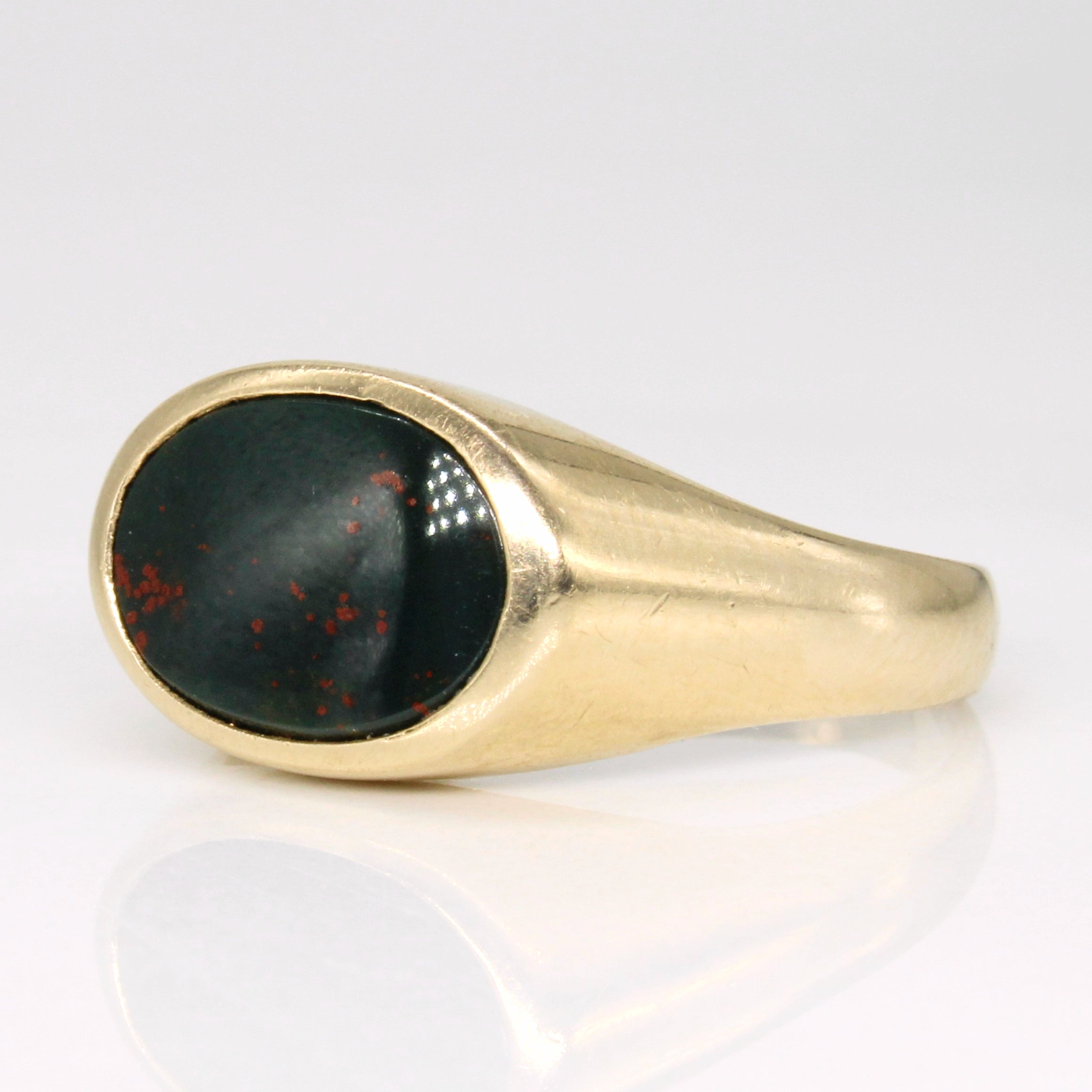 Bague chevalière en pierre de sang | 1,80 ct | Taille 9,25 |