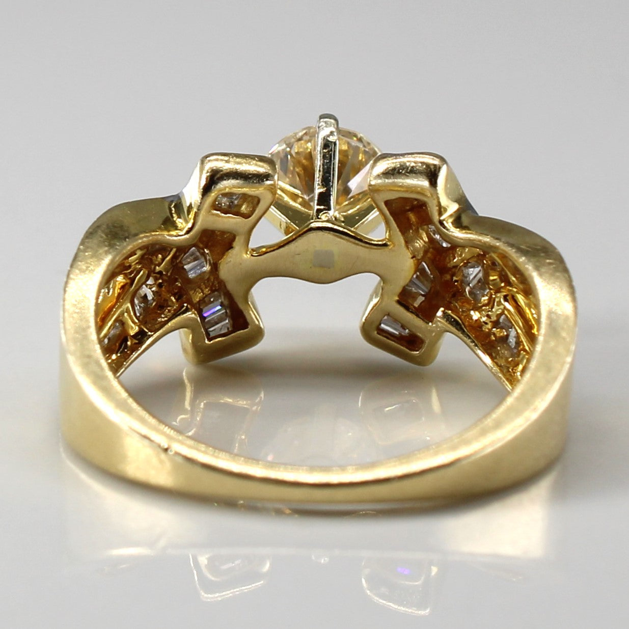 Crossover Multi Diamond Engagement Ring | 1.03ctw SI2/I1 J/K | SZ 6 |