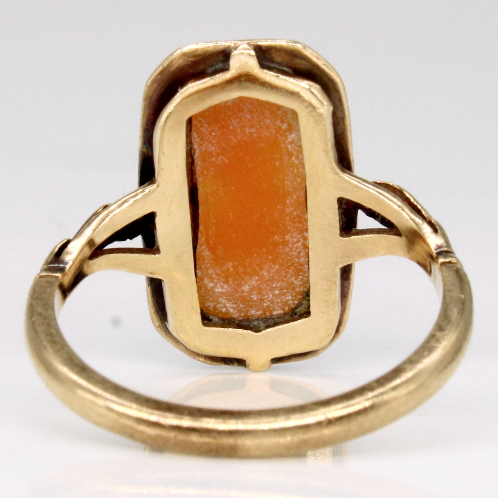 Bague portrait camée en coquillage sculpté | 1,80 ct | Taille 4,5 |