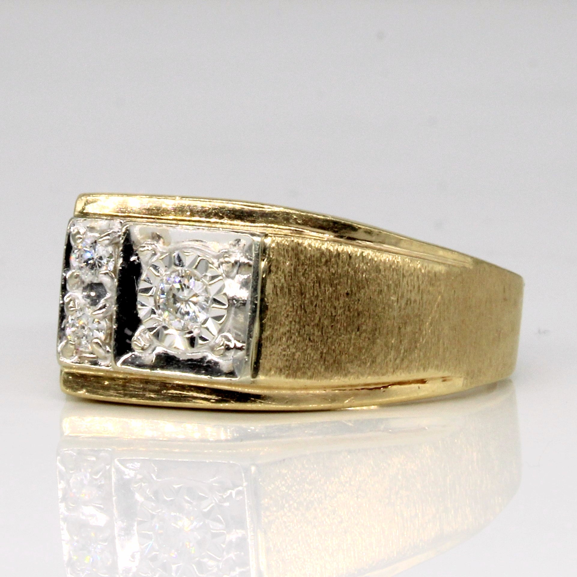 Diamond Ring | 0.20ctw | SZ 12 |