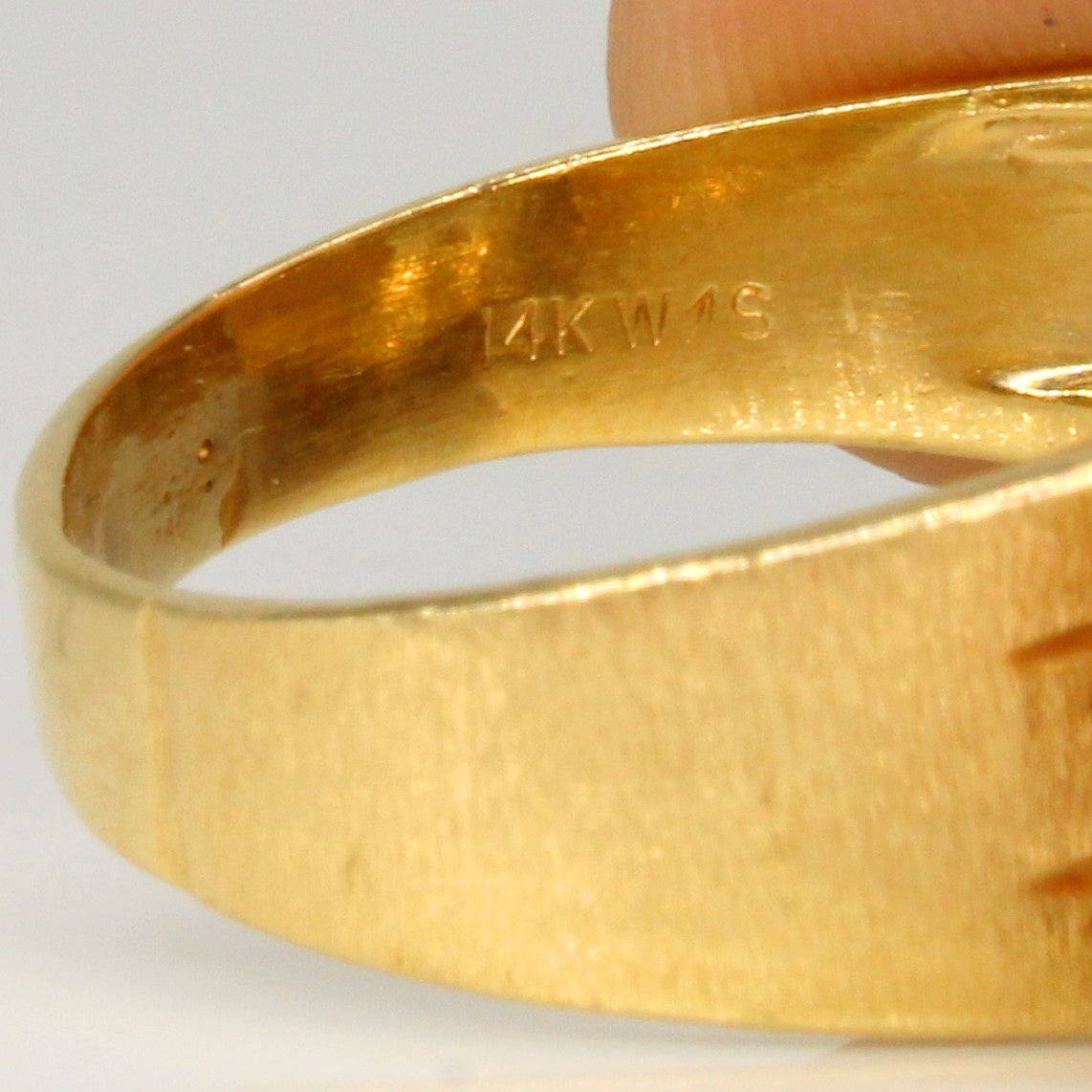 Diamond Ring | 0.20ctw | SZ 12 |