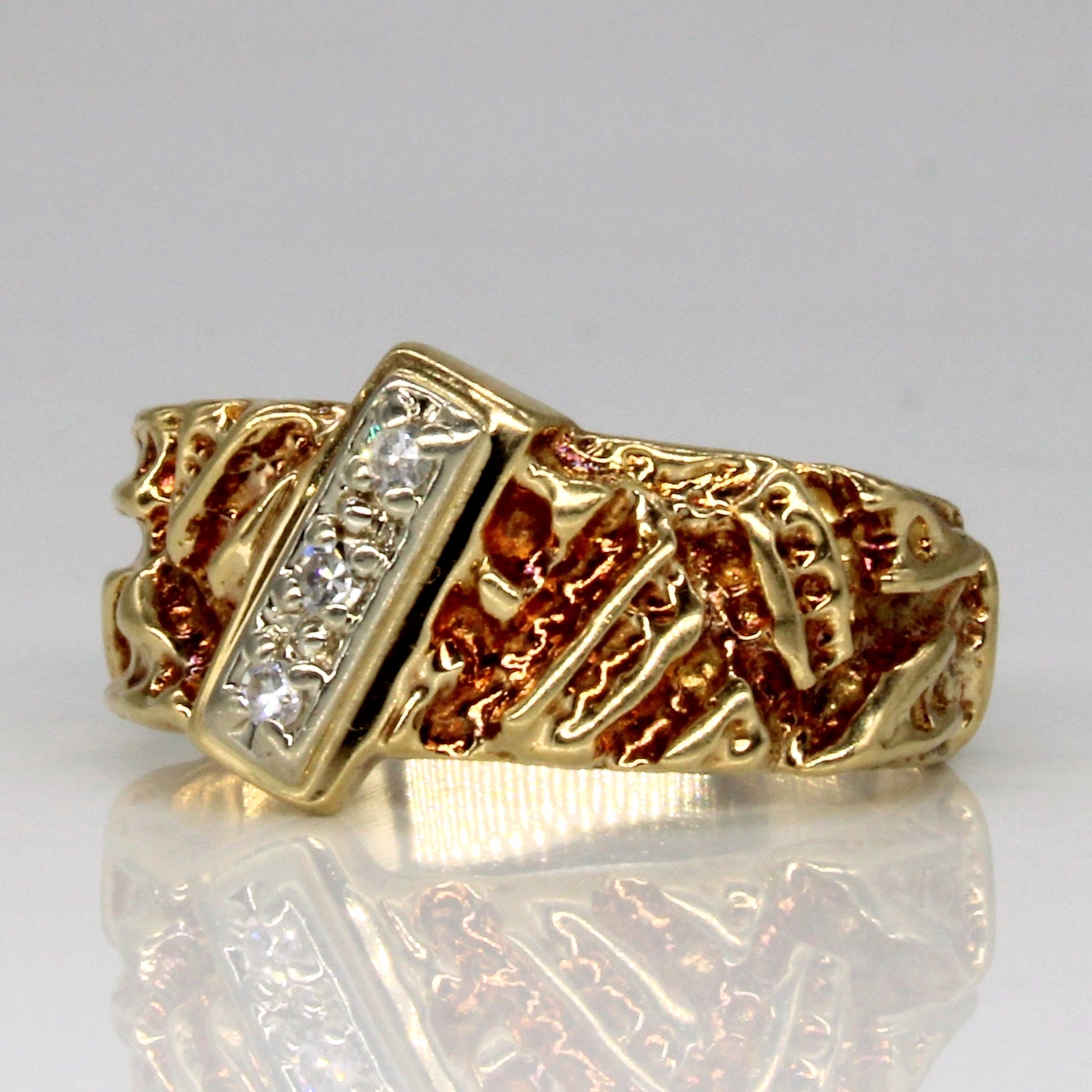 Diagonal Diamond Ring | 0.04ctw | SZ 6.75 |