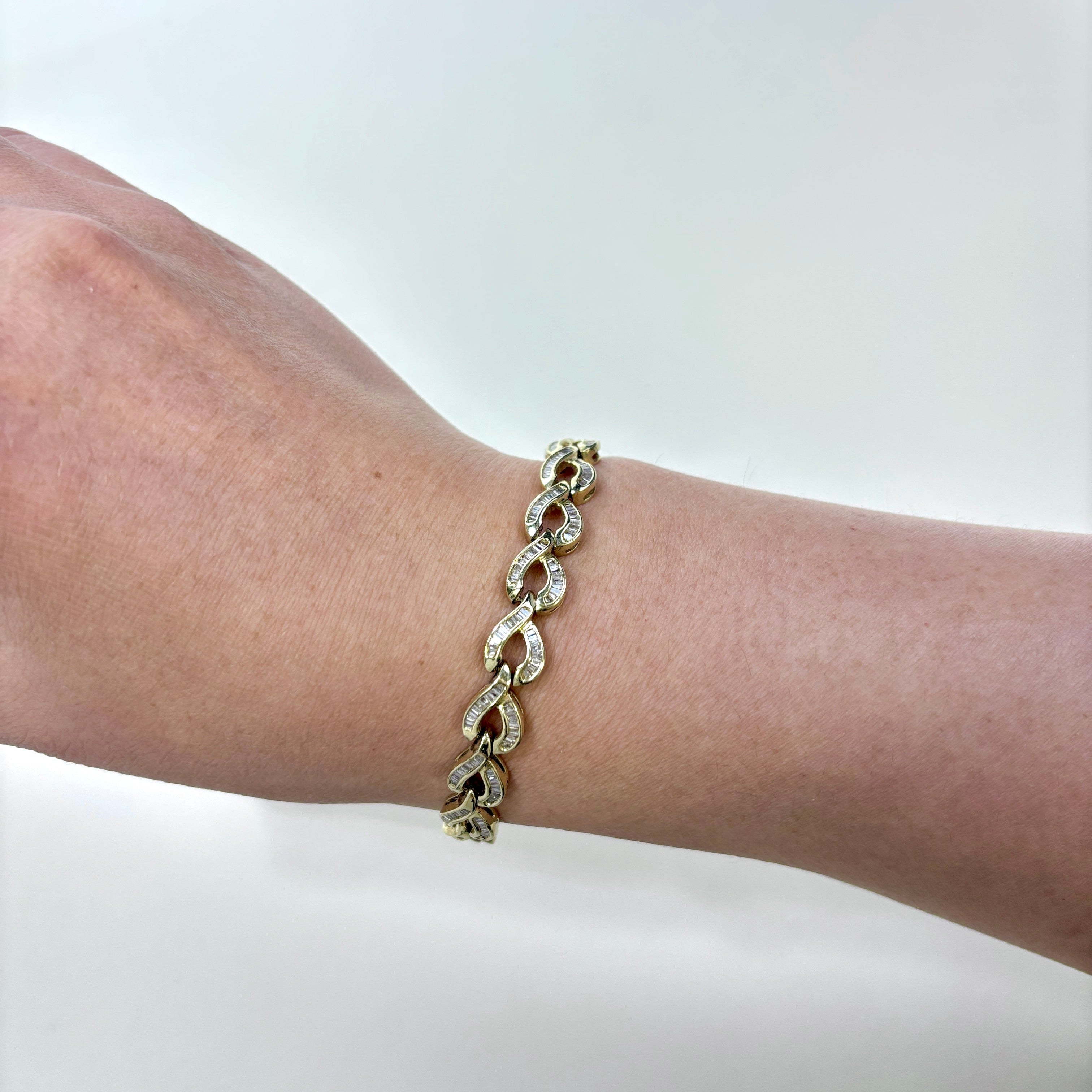 14K Yellow Gold Braided Design Diamond Bracelet | 2.22ctw | SZ 7.25" |