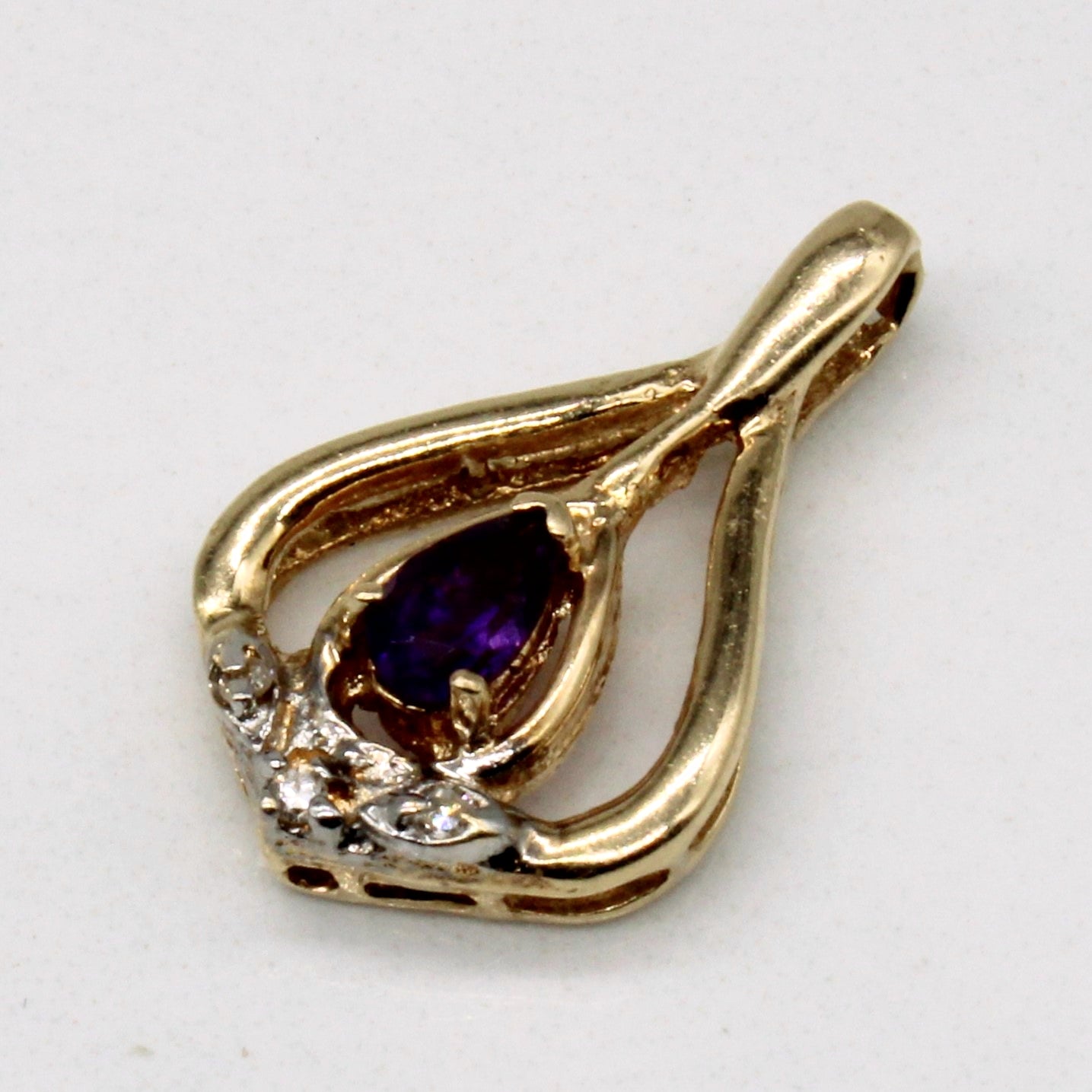 Amethyst & Diamond Pendant | 0.15ct, 0.02ctw |