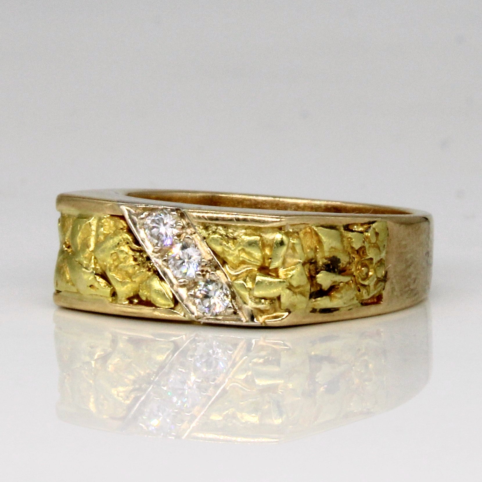 Diamond & Nugget Ring | 0.11ctw | SZ 5.5 |