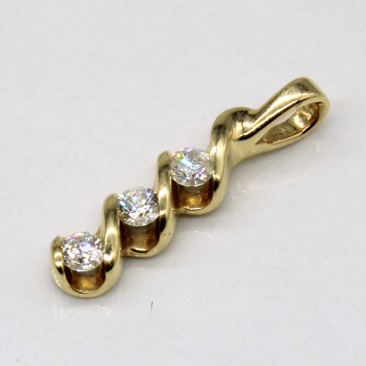 Diamond Pendant | 0.30ctw |