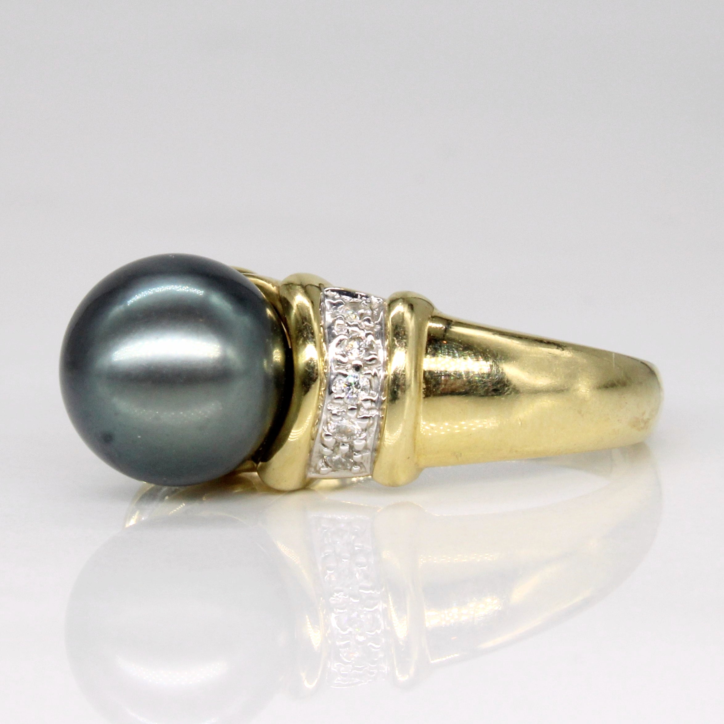 Black Pearl & Diamond Ring | 0.10ctw | SZ 7 |