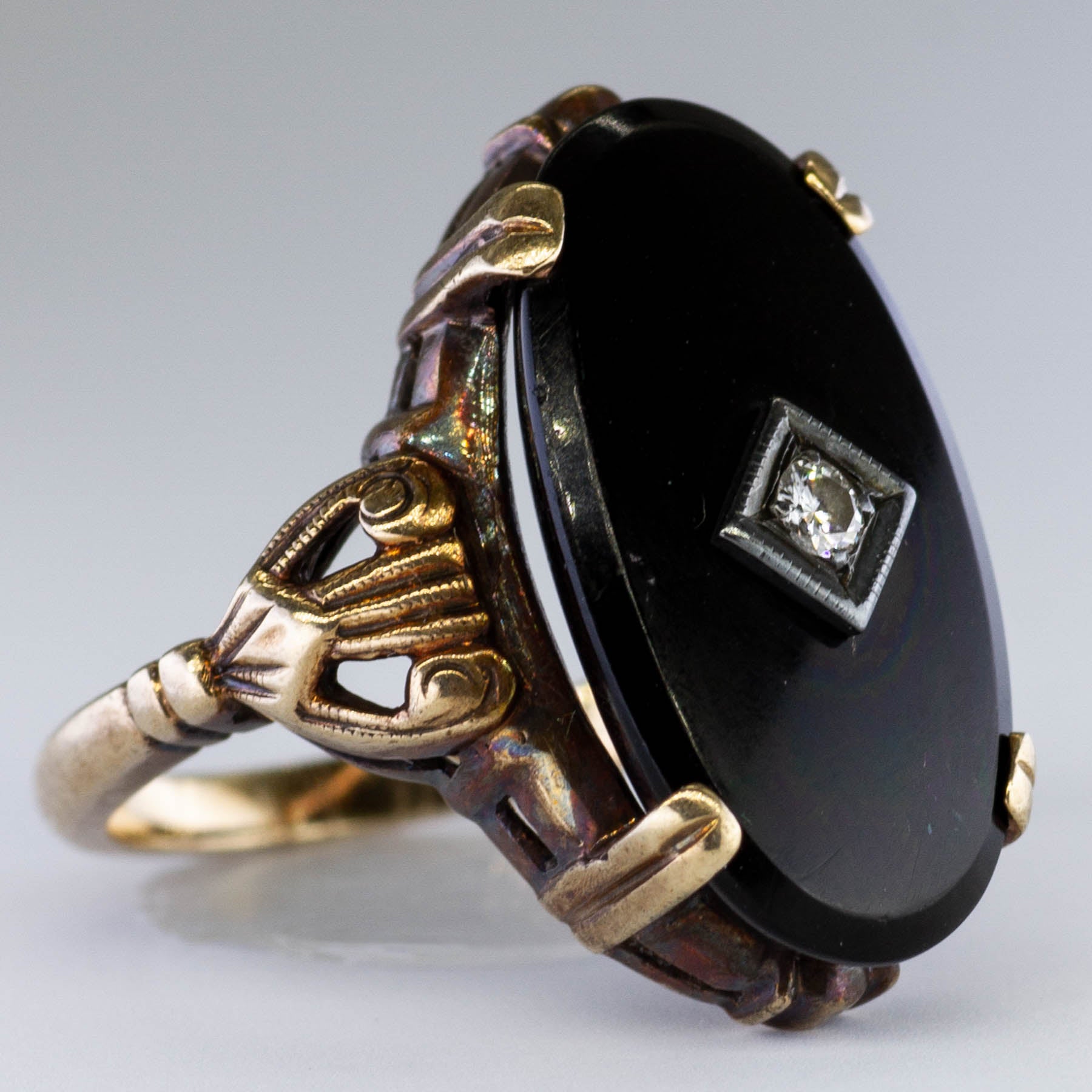 Oval Cut Onyx & Diamond Ring | 0.04ct | SZ 5.5 |
