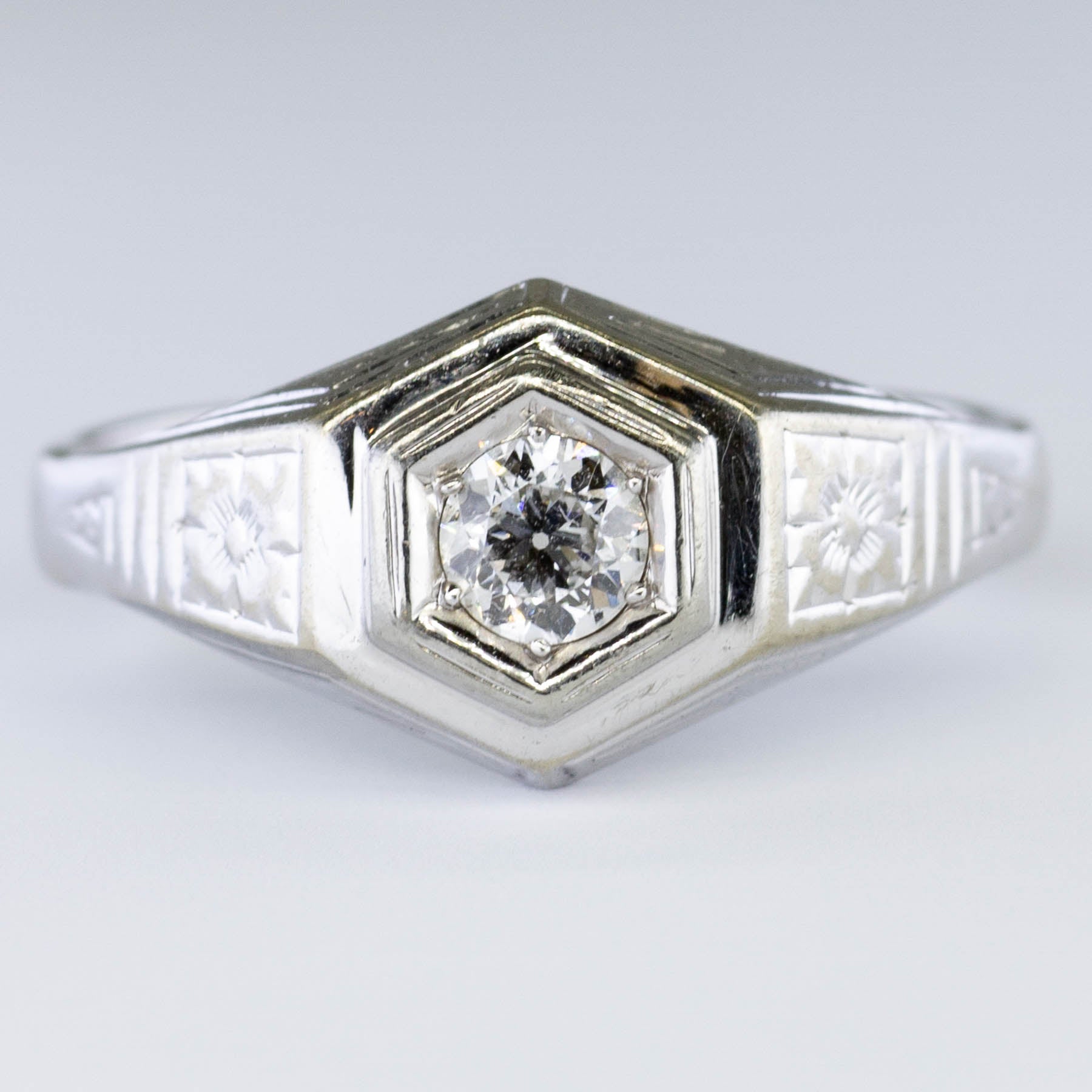 Bague de fiançailles années 1920, motif fleur d'oranger | 0,28 ct | Taille 9 |