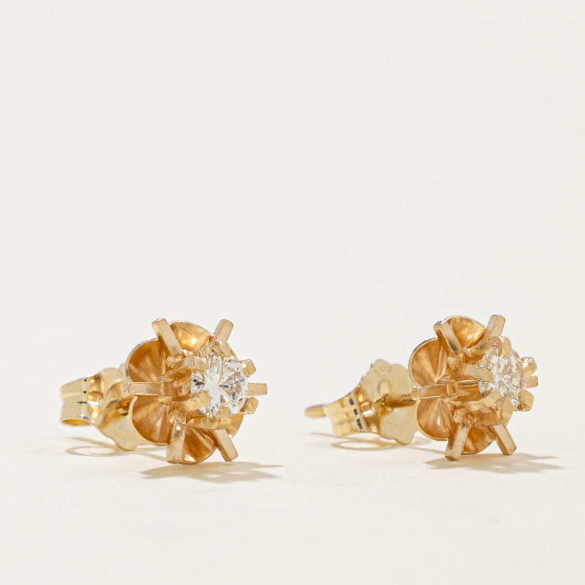 14k Diamond Floral Stud Earrings | 0.22ctw