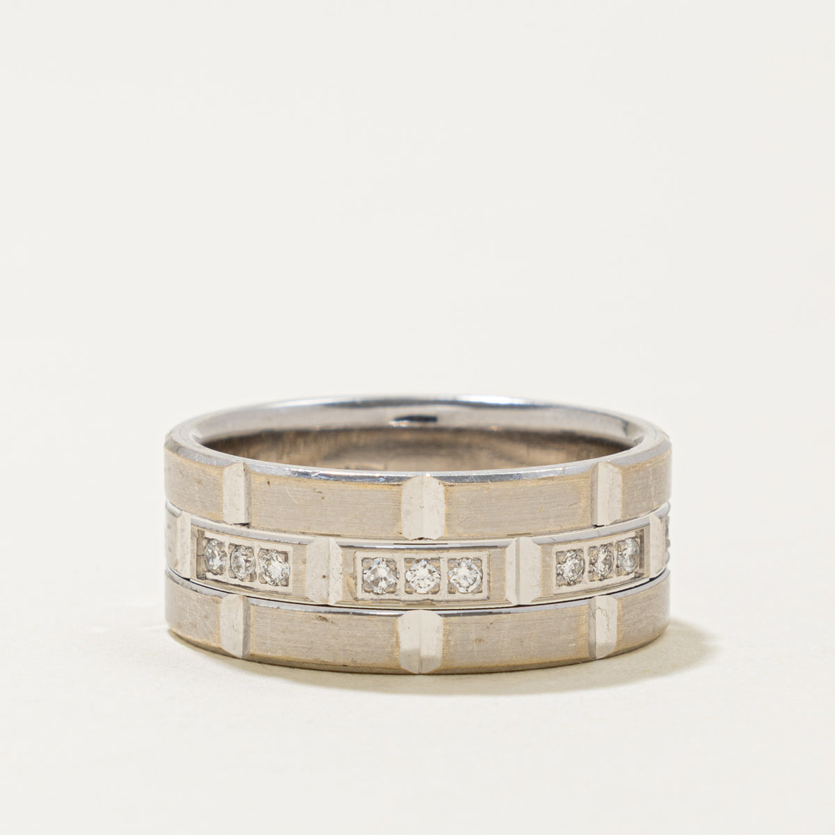 10k Diamond Accented Grooved Geometric Band | 0.12ctw | 8.95mm | SZ 9.5